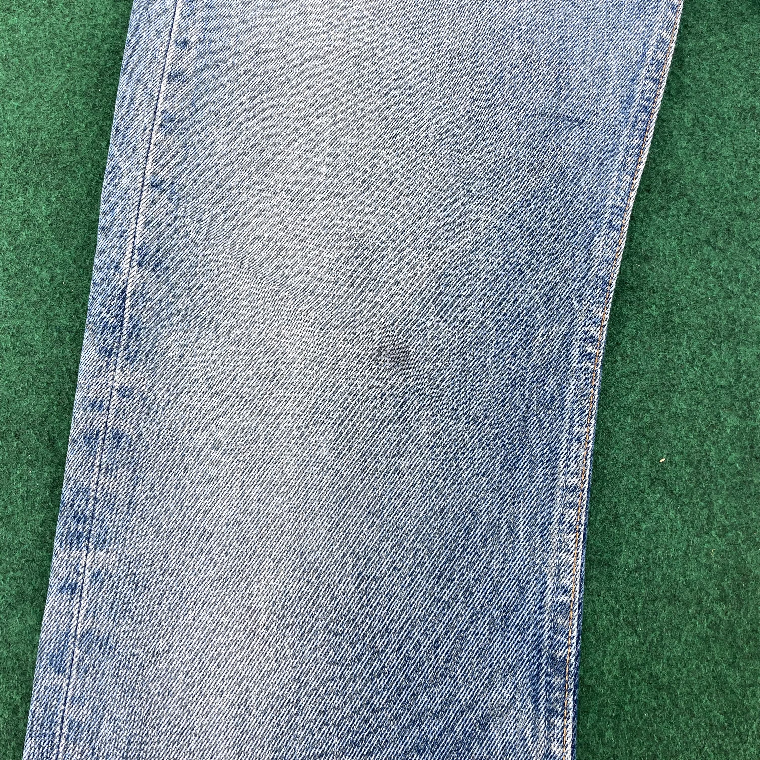 Levi's × Vintage Vtg Levis 501 Distressed Ripped Light Wash 90s Punk Jeans Size US 31 - 4 Thumbnail
