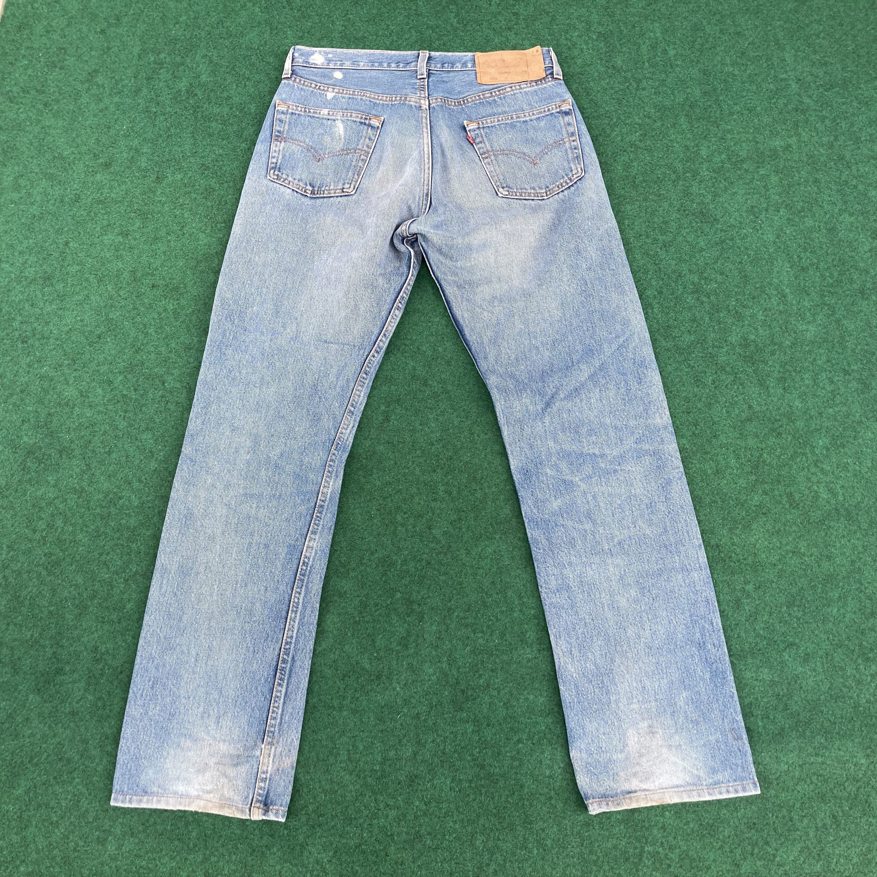 Levi's × Vintage Vtg Levis 501 Distressed Ripped Light Wash 90s Punk Jeans Size US 31 - 9 Thumbnail