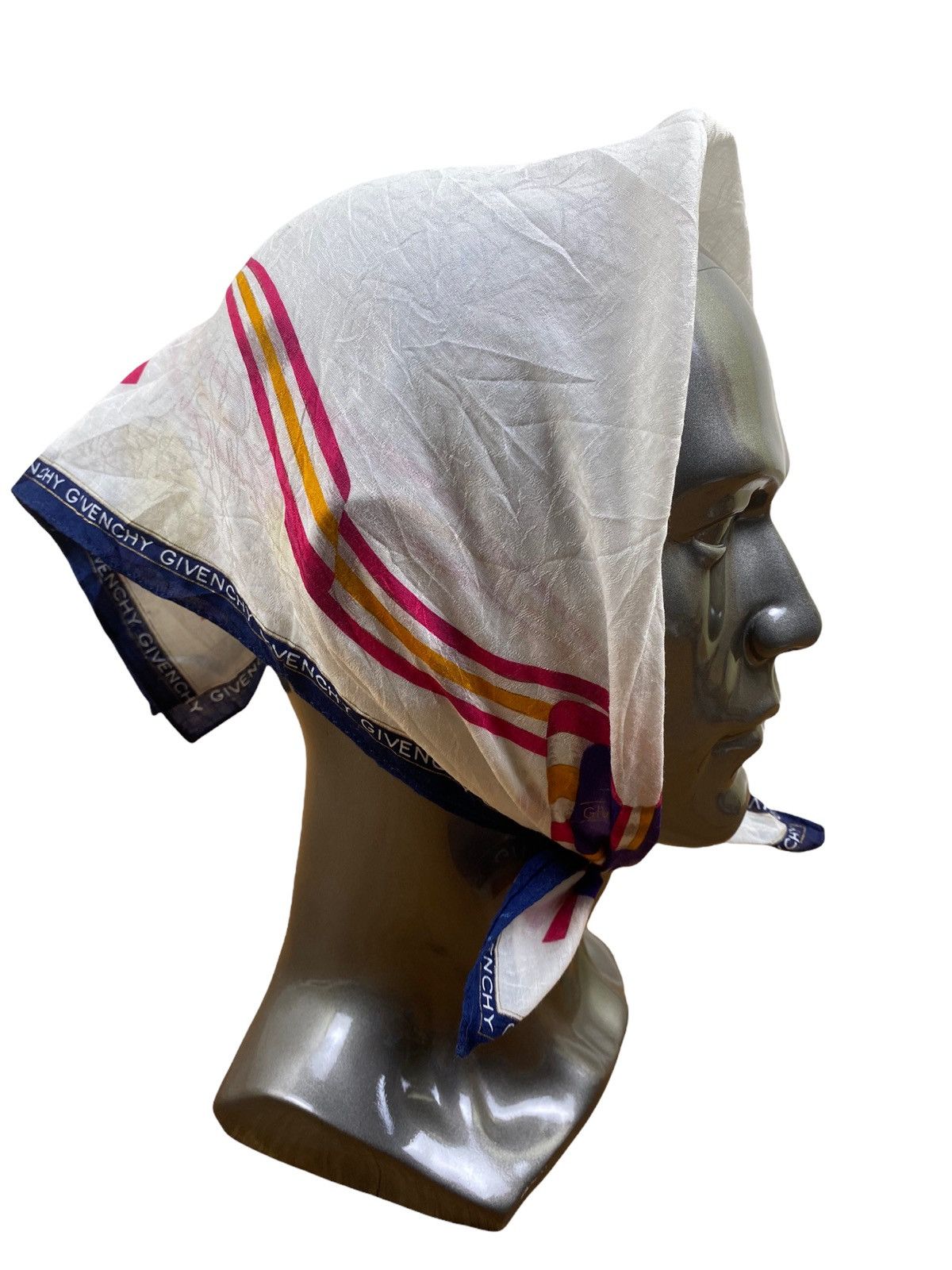 Givenchy Givenchy Handkerchief / Bandana / Neckerchief Size ONE SIZE - 1 Thumbnail