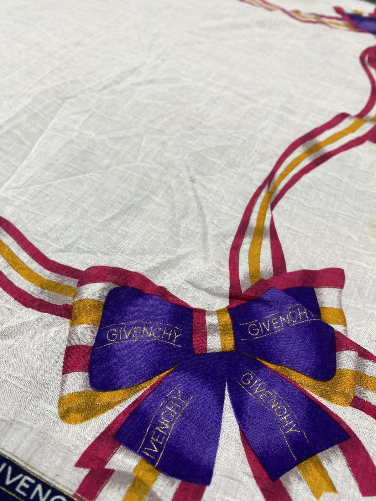 Givenchy Givenchy Handkerchief / Bandana / Neckerchief Size ONE SIZE - 3 Thumbnail