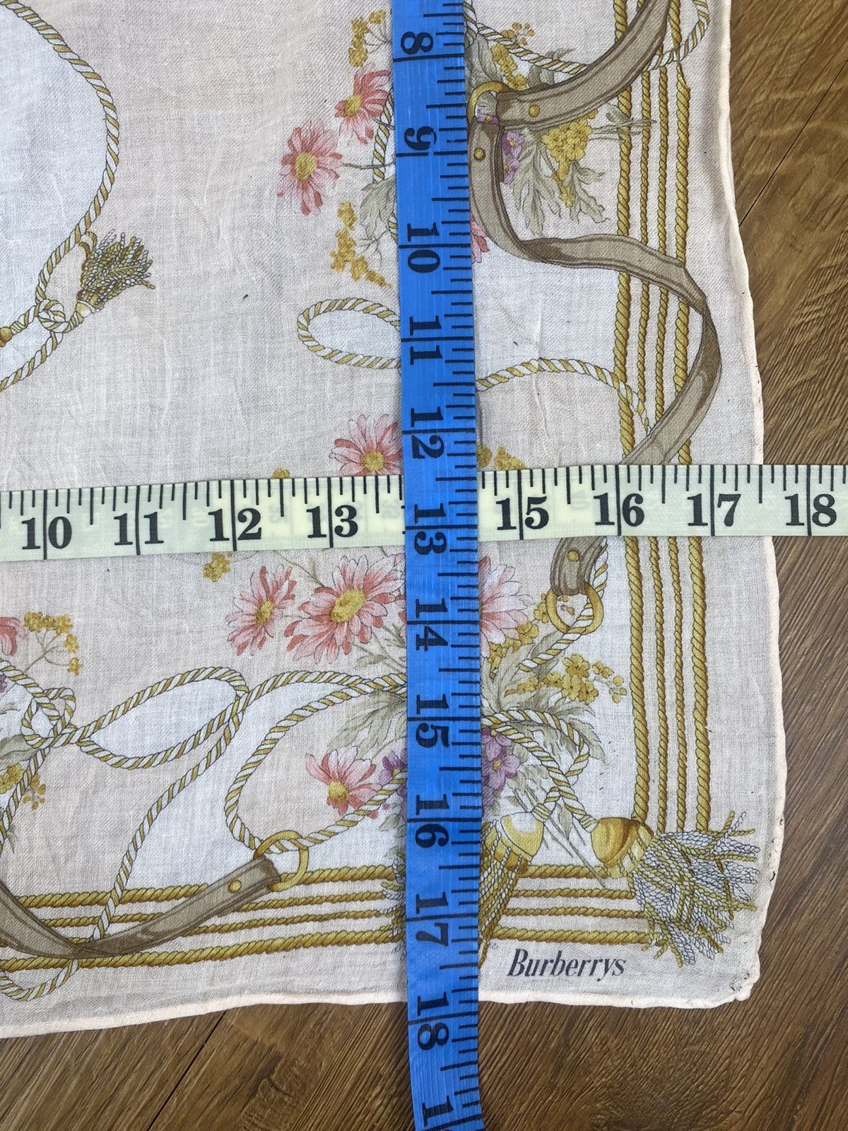 Burberry Vintage Burberrys Handkerchief / Bandana / Neckerchief Size ONE SIZE - 5 Thumbnail