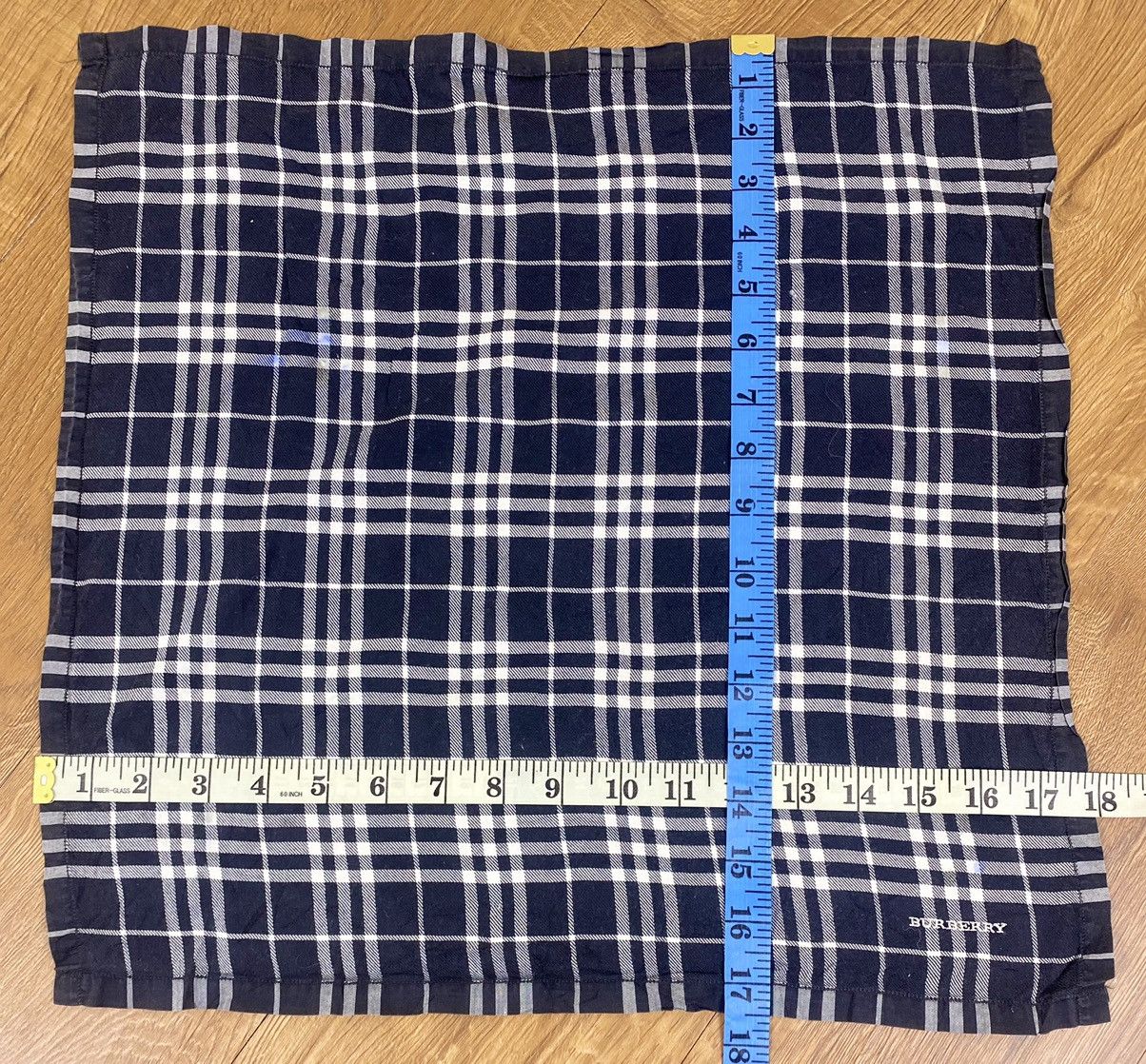 Burberry Burberry Novacheck Handkerchief/Neckerchief/Bandana Size ONE SIZE - 5 Thumbnail
