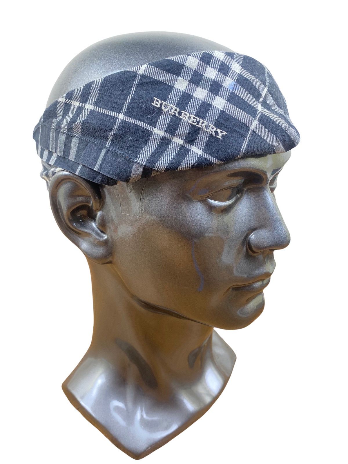 Burberry Burberry Novacheck Handkerchief/Neckerchief/Bandana Size ONE SIZE - 1 Thumbnail