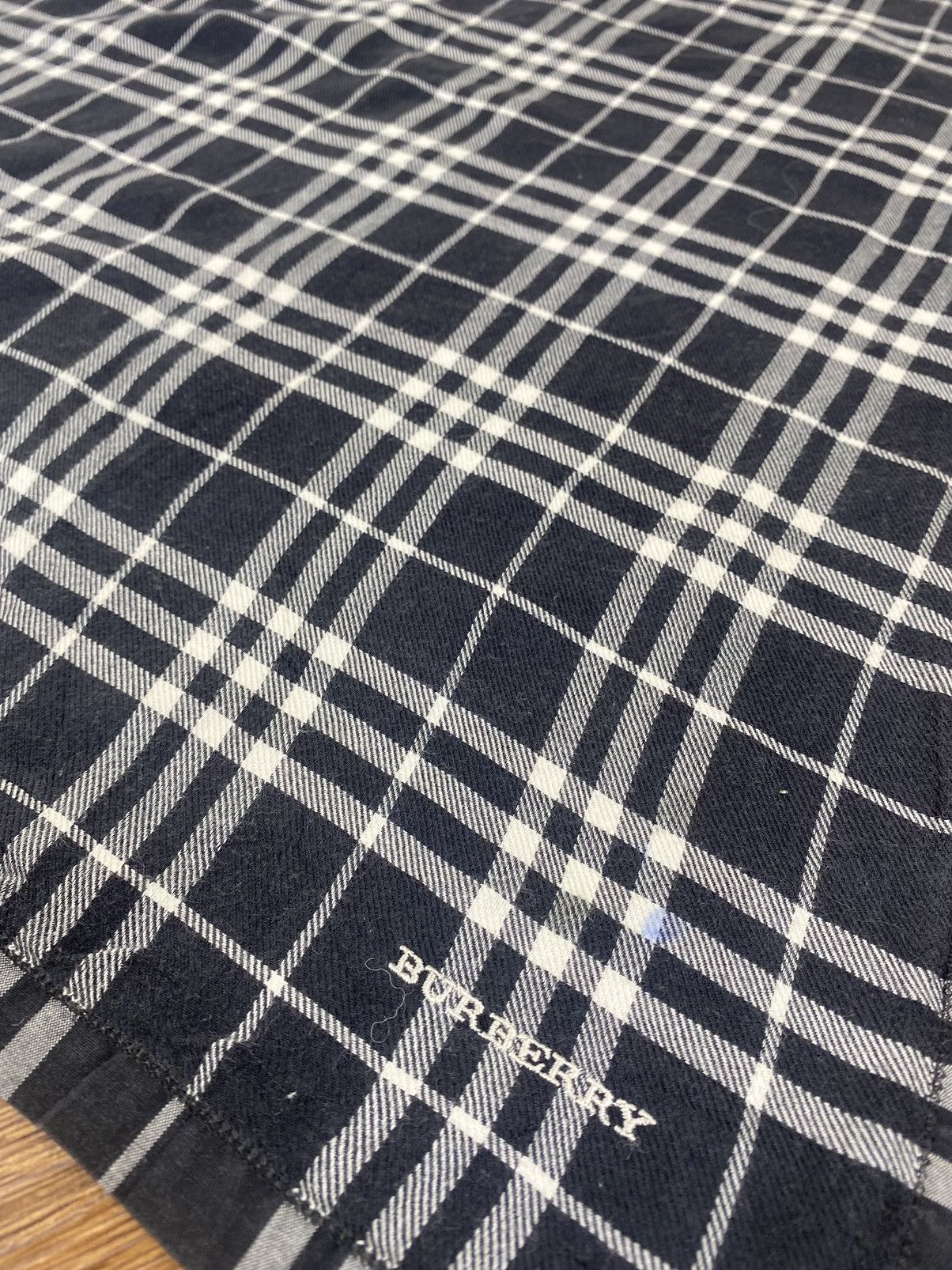 Burberry Burberry Novacheck Handkerchief/Neckerchief/Bandana Size ONE SIZE - 3 Thumbnail