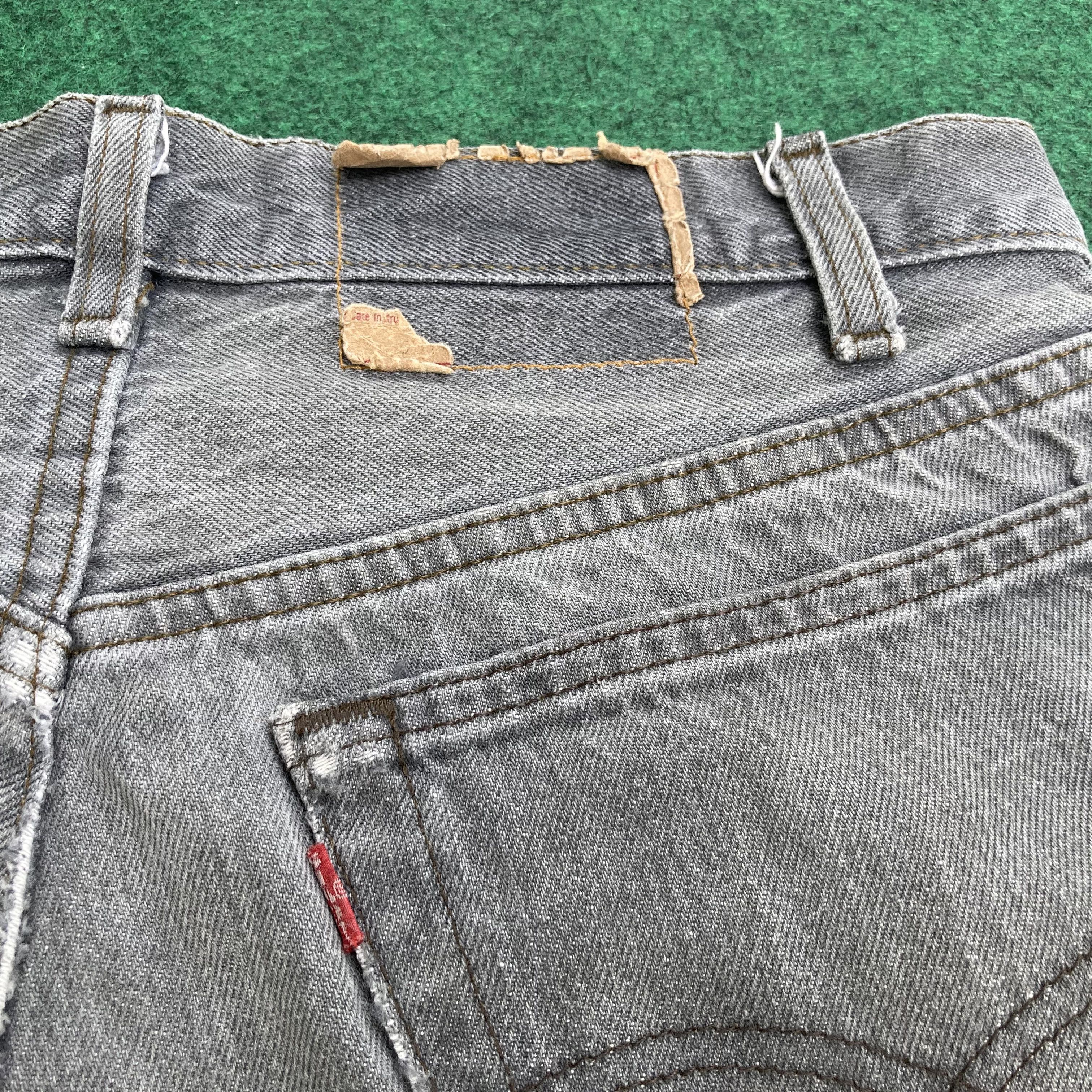 Levi's × Vintage Vtg Levis 501 Distressed Ripped 30 Light Wash Grunge Jeans Size US 30 / EU 46 - 9 Thumbnail