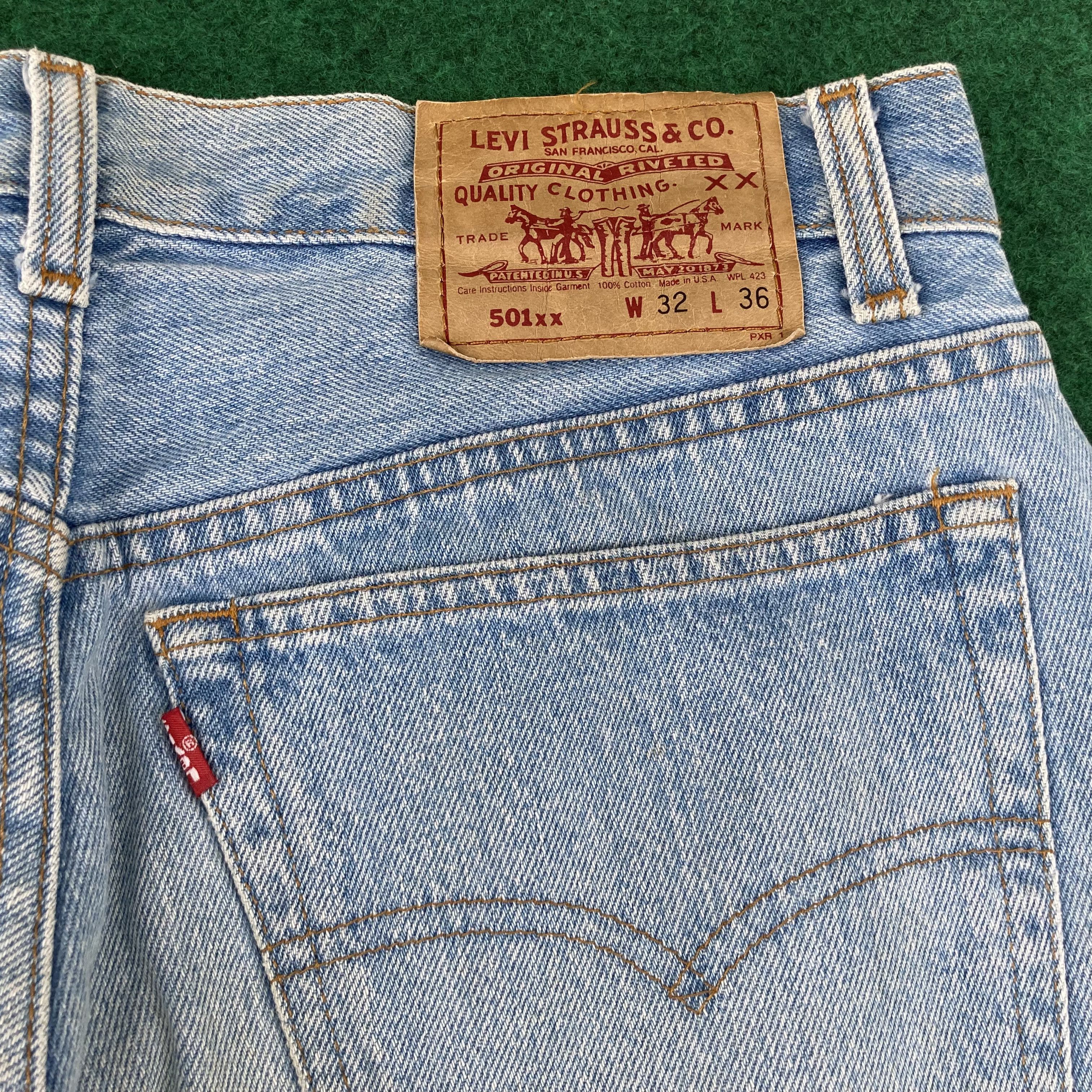 Levi's × Vintage Vtg Levis 501xx Distressed Ripped Light Wash 90s Jeans Size US 30 / EU 46 - 8 Thumbnail