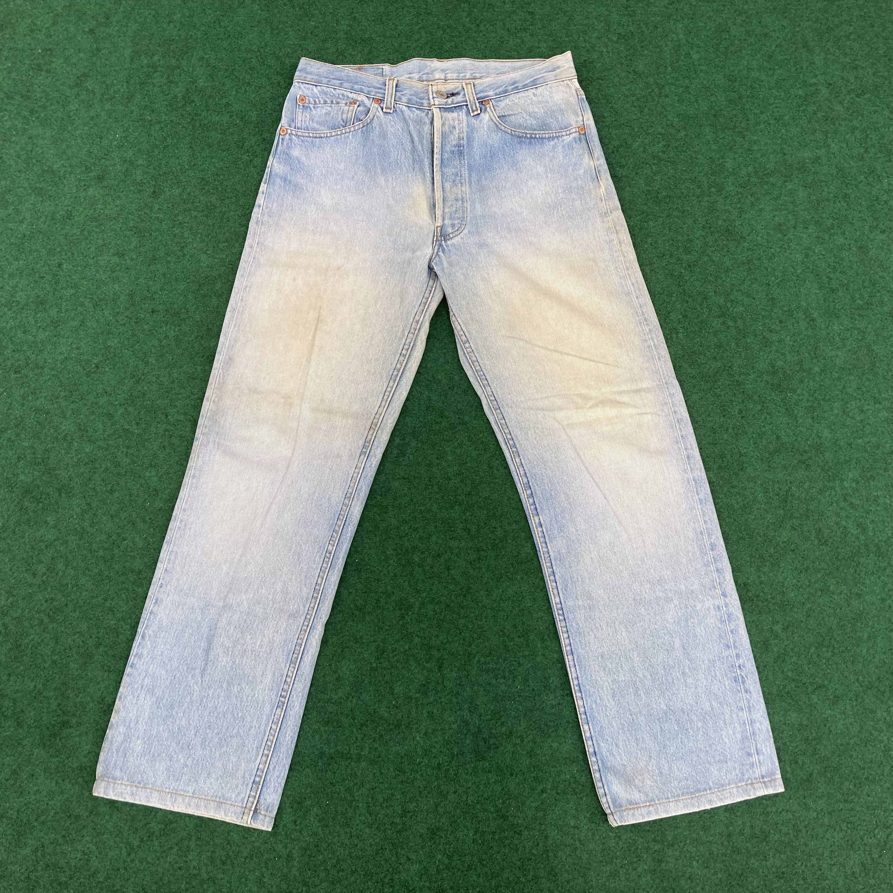 Levi's × Vintage Vtg Levis 501xx Distressed Ripped Light Wash 90s Jeans Size US 30 / EU 46 - 1 Thumbnail