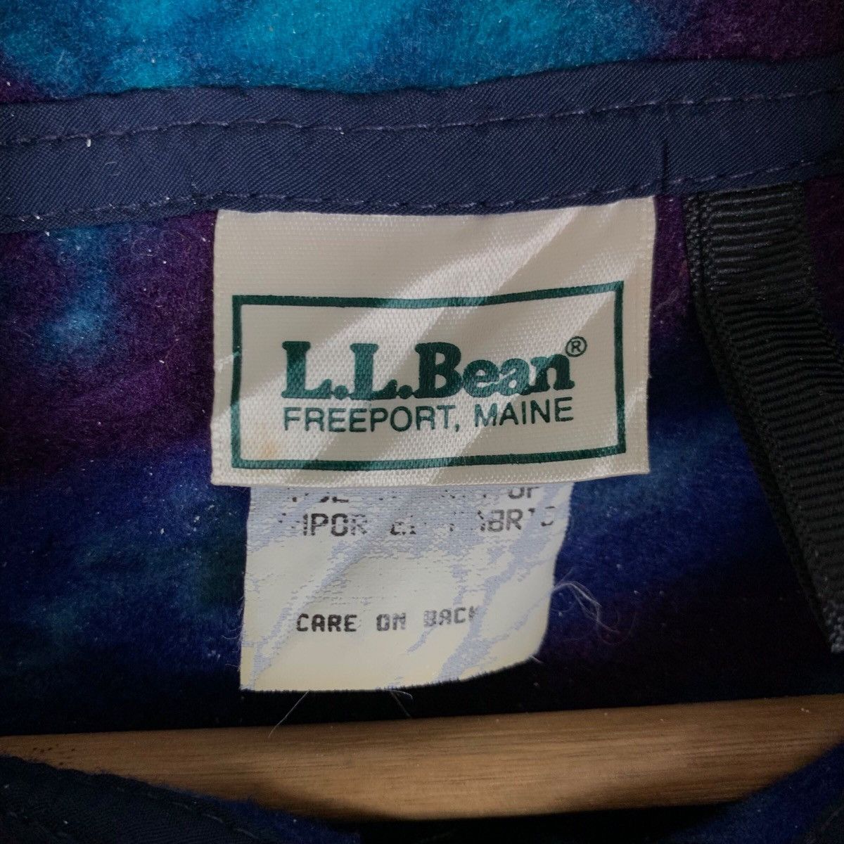 L.L. Bean Vintage L.L. Bean Womenswear Quarter Button Style Navajo Size US S / EU 44-46 / 1 - 4 Thumbnail