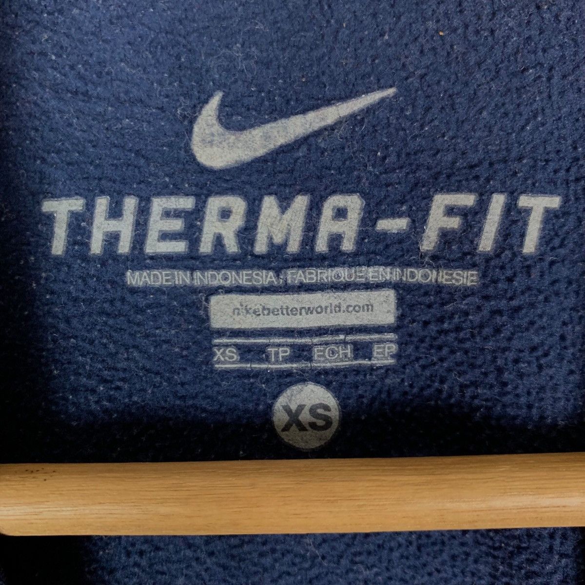 Nike Vintage Nike Therma-Fit Pullover Jumper Sweatshirt Size US XS / EU 42 / 0 - 7 Thumbnail