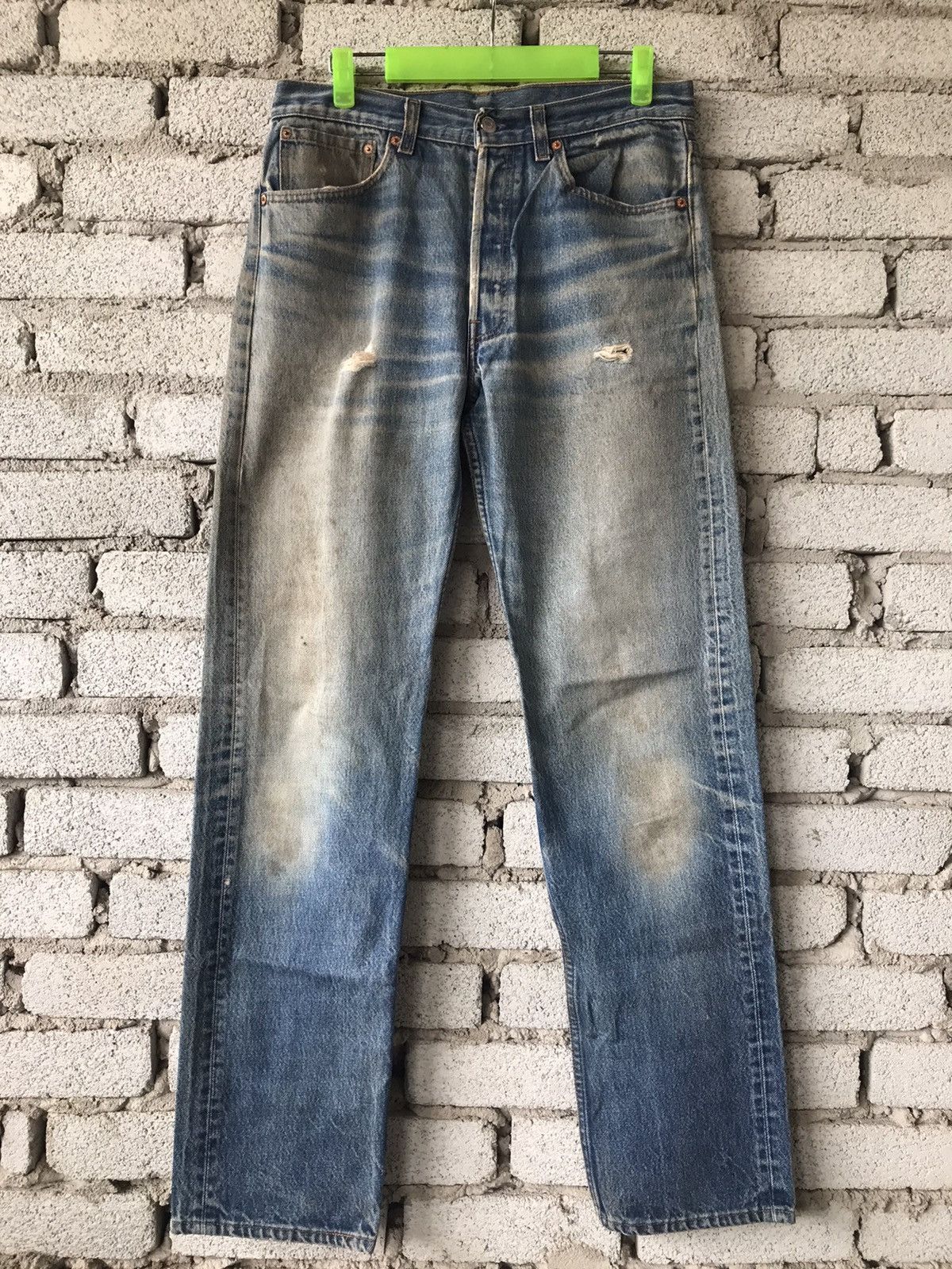 Levi's Vintage Levis 501 Buttonfly Made in USA Size US 32 / EU 48 - 1 Thumbnail
