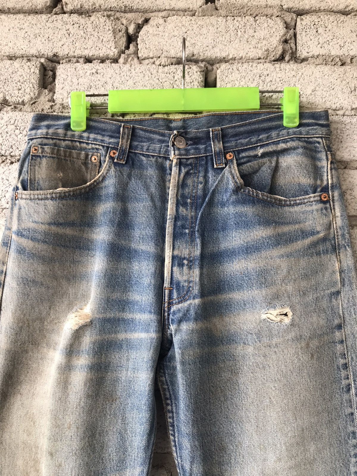 Levi's Vintage Levis 501 Buttonfly Made in USA Size US 32 / EU 48 - 6 Thumbnail