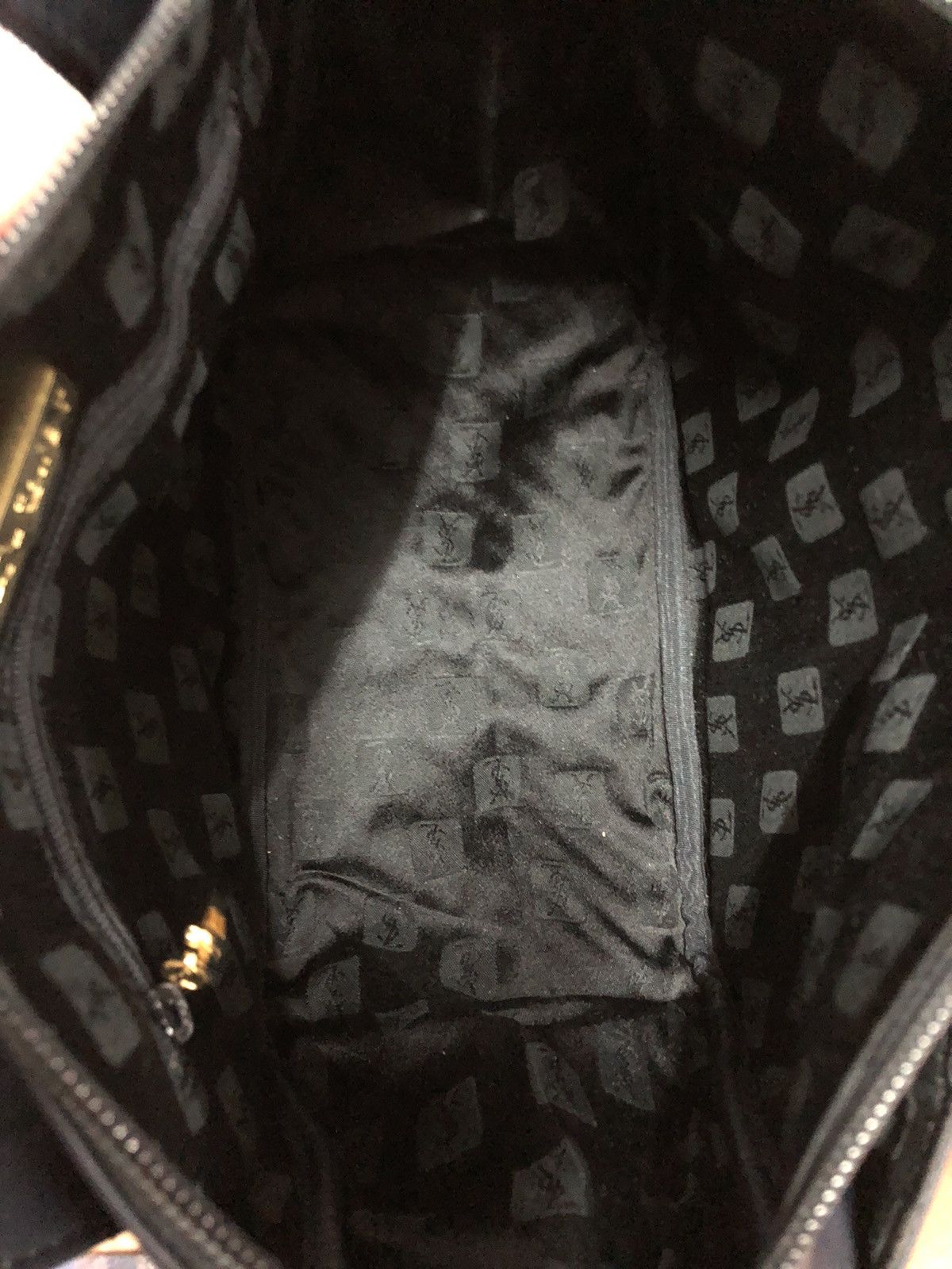 Yves Saint Laurent AUTHENTIC YVES SAINT LAURENT TOTE BAG Size ONE SIZE - 5 Thumbnail