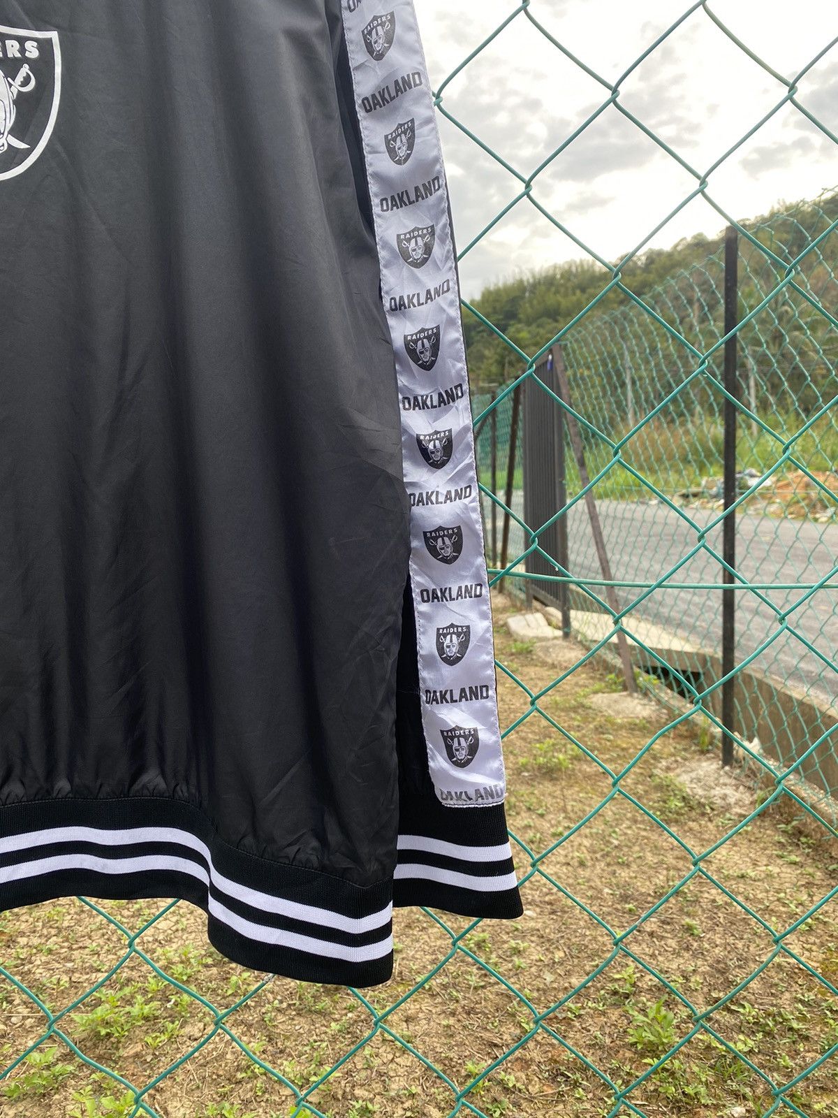 NFL × Vintage Raiders Side Tape Training Sweater Size US XL / EU 56 / 4 - 5 Thumbnail