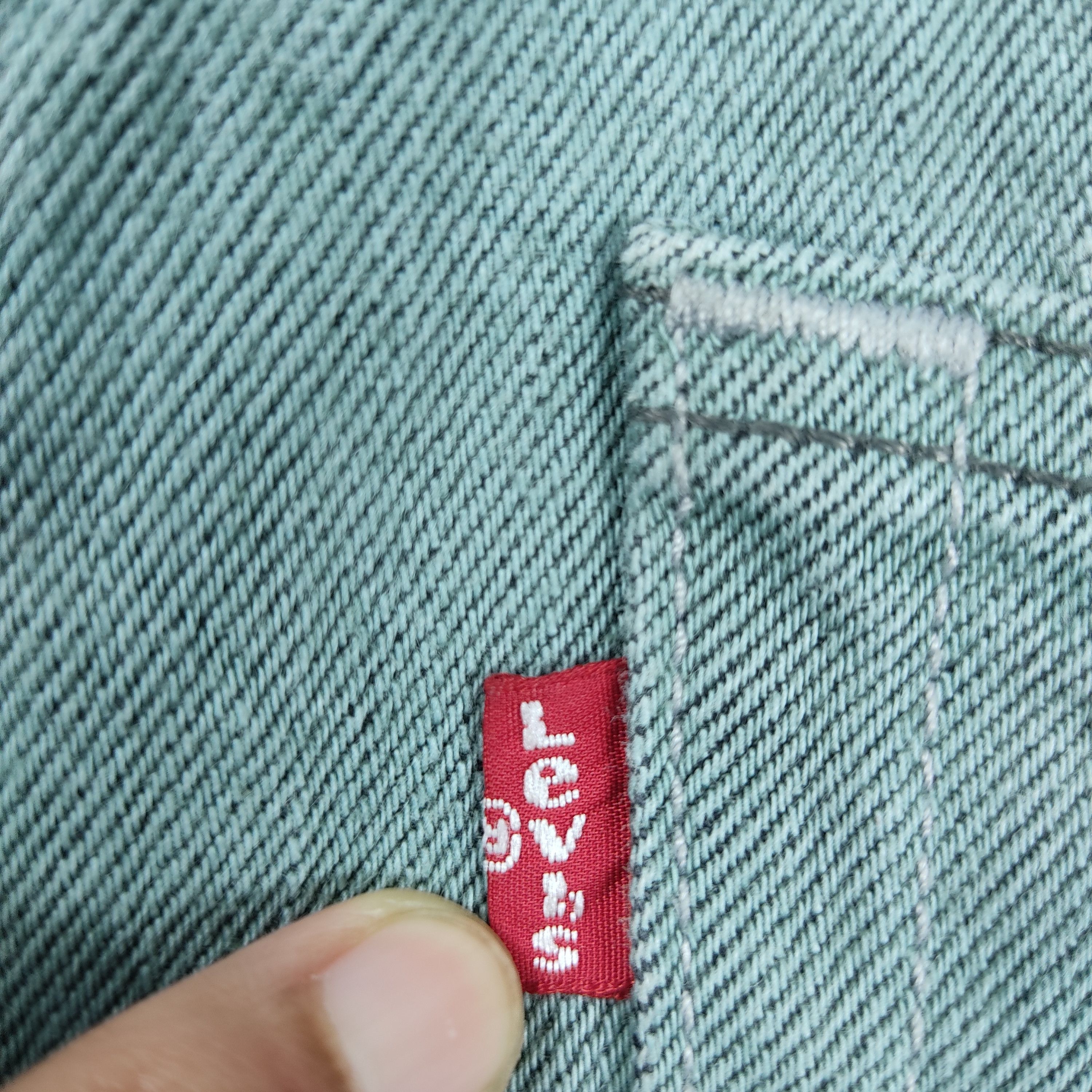 Levi's × Levi's Vintage Clothing × Vintage Vintage Levis 501 Jeans Fly Button Size US 33 - 17 Thumbnail