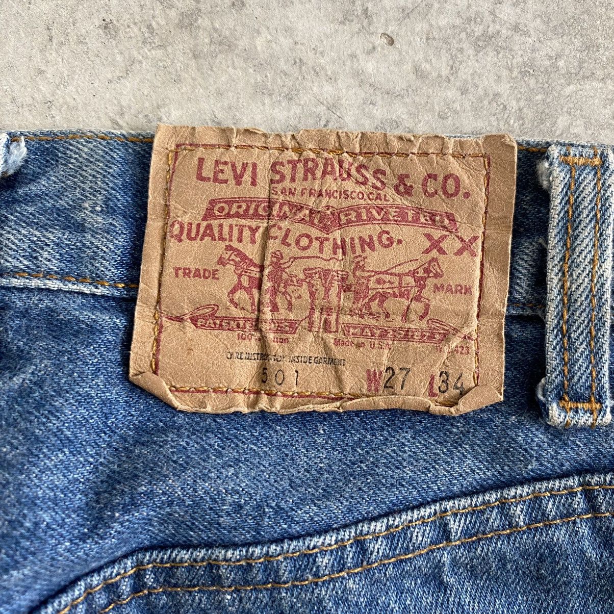 Levi's VTG Early 80’s Levi's 501 High Waisted Stonewash Blue Jeans Size US 26 / EU 42 - 14 Thumbnail