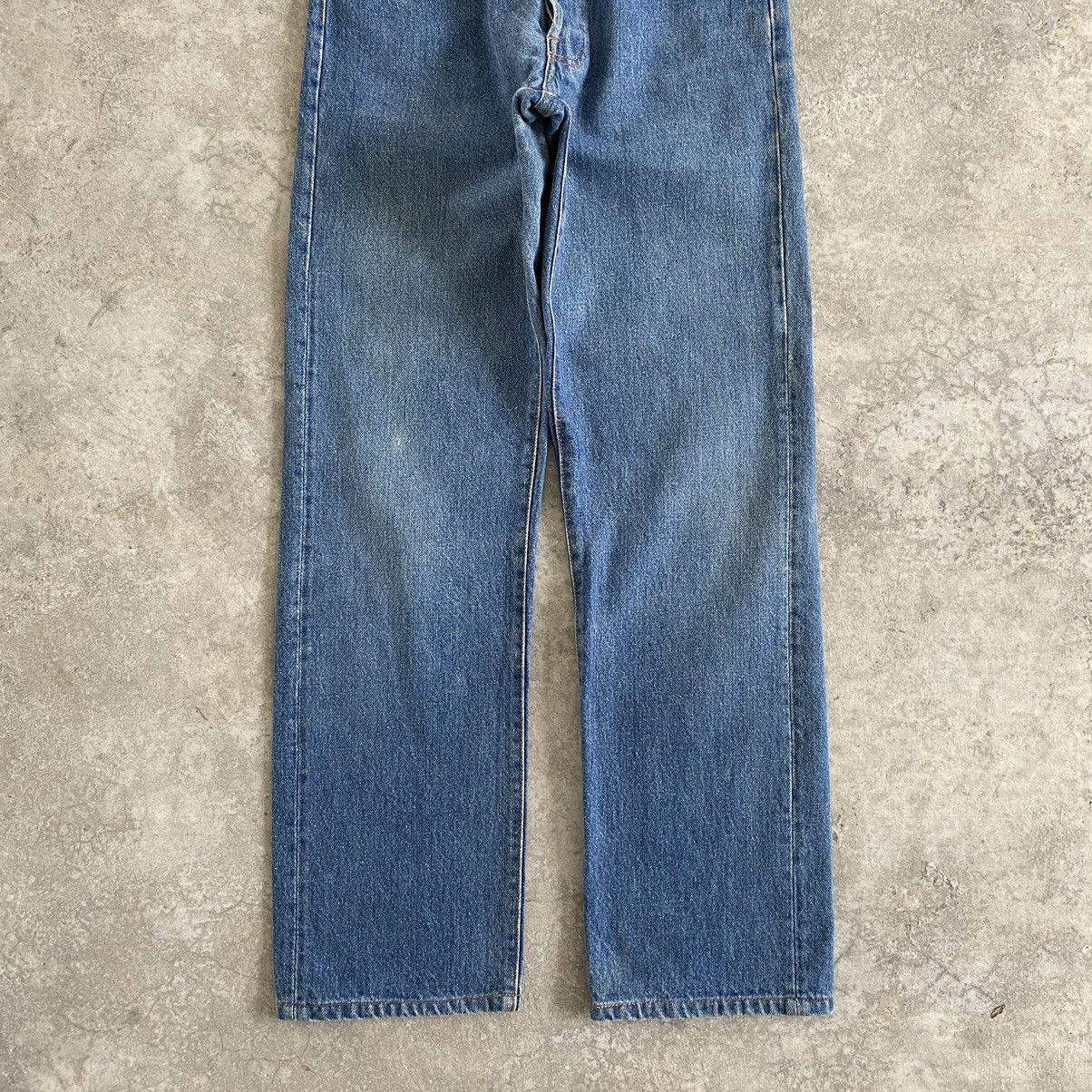 Levi's VTG Early 80’s Levi's 501 High Waisted Stonewash Blue Jeans Size US 26 / EU 42 - 4 Thumbnail