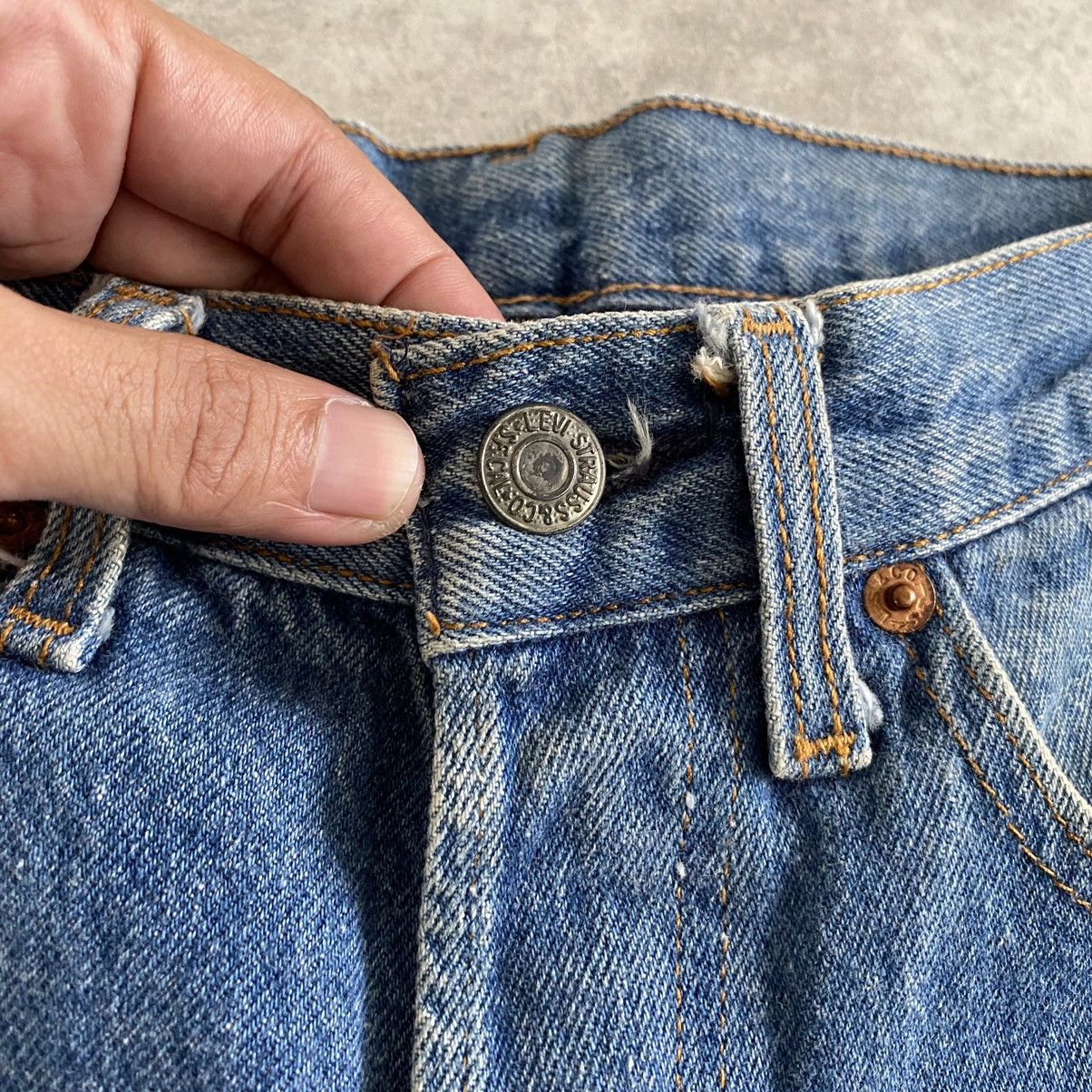 Levi's VTG Early 80’s Levi's 501 High Waisted Stonewash Blue Jeans Size US 26 / EU 42 - 6 Thumbnail