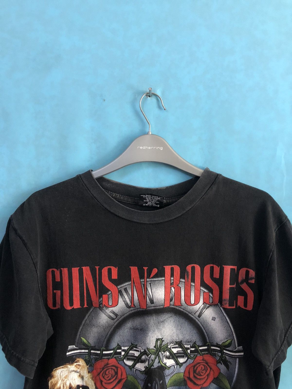 Band Tees distress guns n roses line up #A6 Size US M / EU 48-50 / 2 - 2 Thumbnail