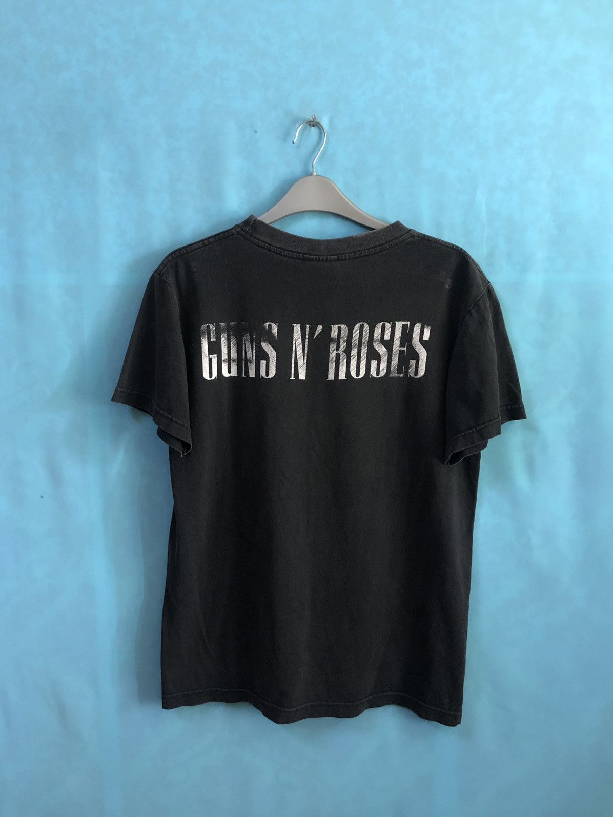 Band Tees distress guns n roses line up #A6 Size US M / EU 48-50 / 2 - 5 Thumbnail
