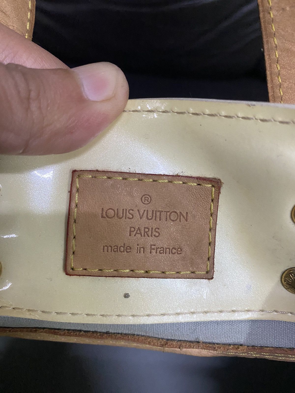 Louis Vuitton Authentic Louis Vuitton Mini Vernis Tote Bag Size ONE SIZE - 12 Thumbnail