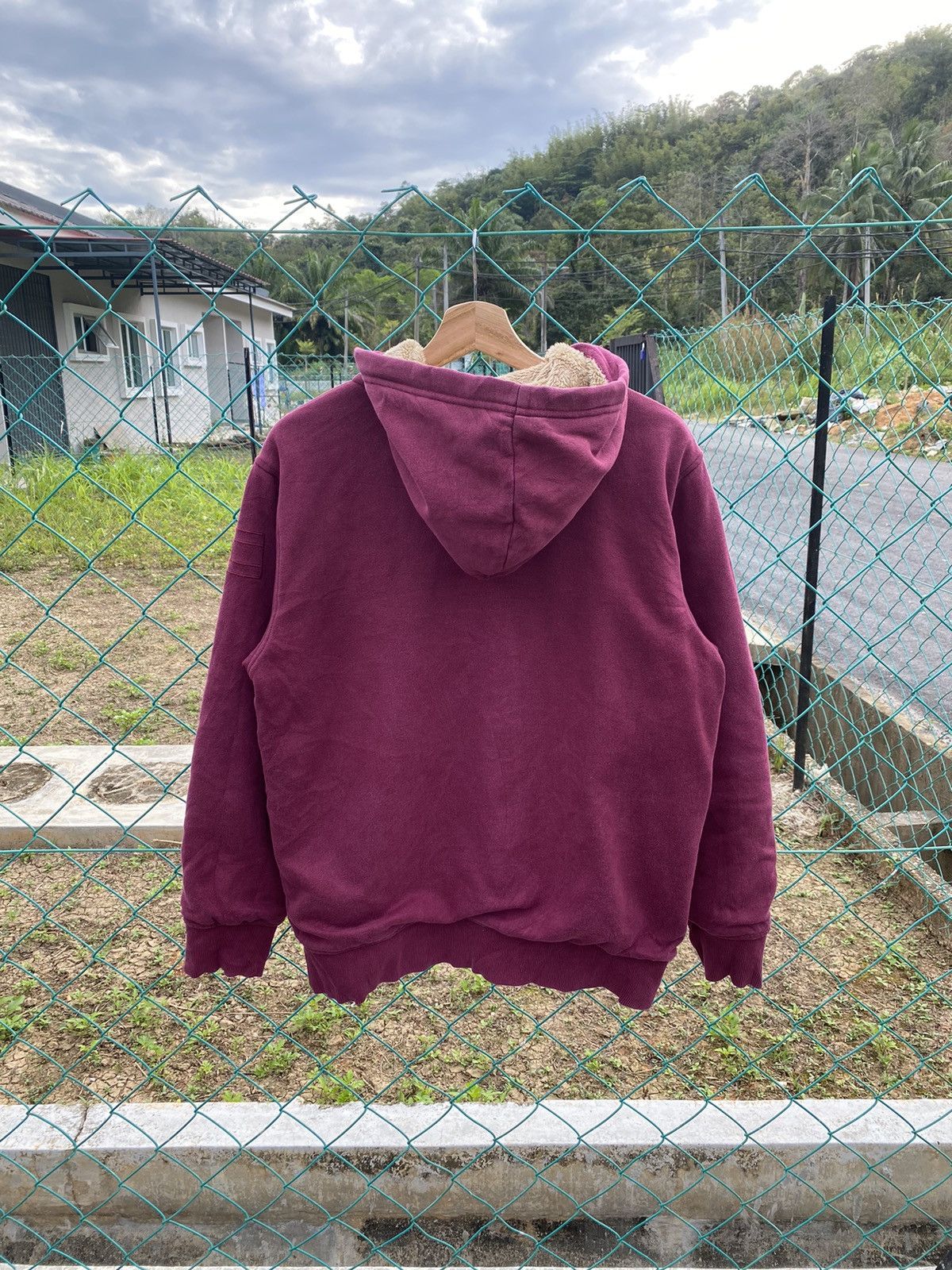 Tommy Hilfiger Tommy Hilfiger Embroidery Spellout Zipper Hoodies Size US L / EU 52-54 / 3 - 2 Thumbnail
