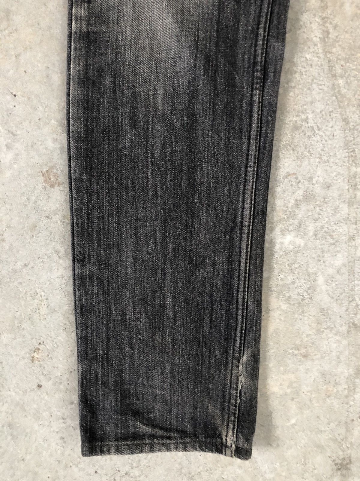 Japanese Brand Japanese Lounge Lizard Distressed Jeans Slim cut Size US 31 - 3 Thumbnail