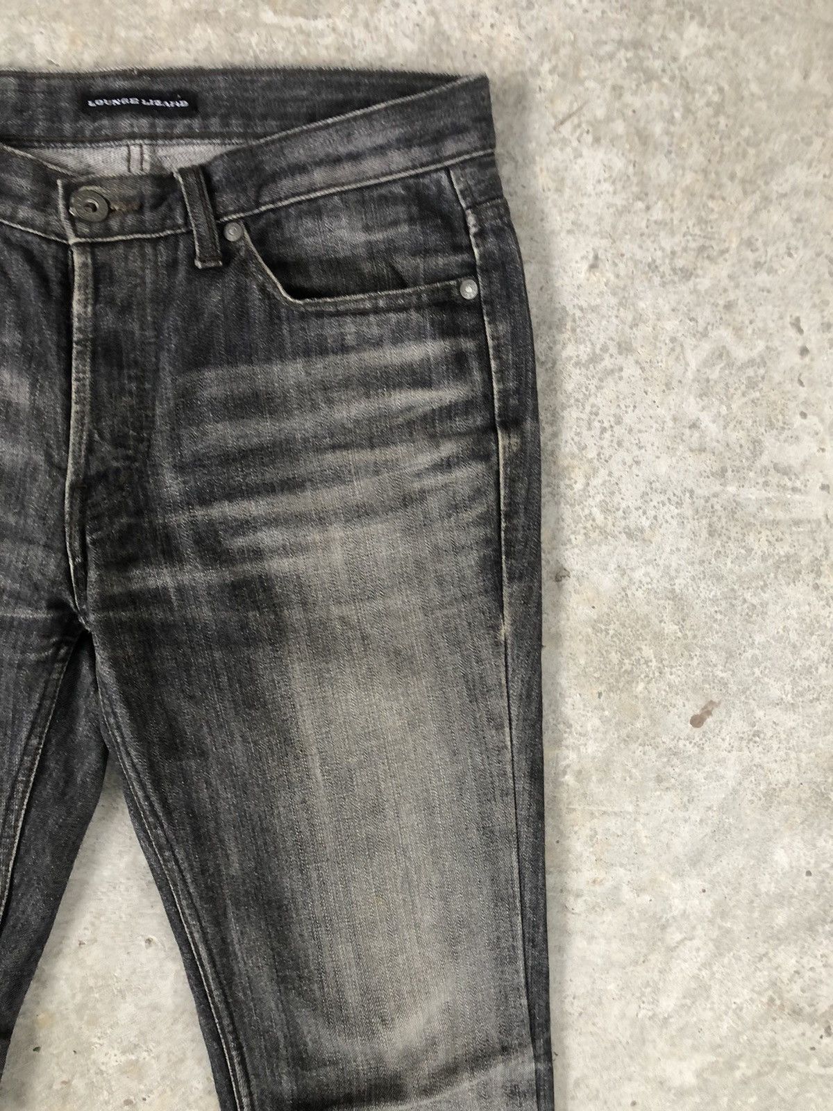 Japanese Brand Japanese Lounge Lizard Distressed Jeans Slim cut Size US 31 - 7 Thumbnail