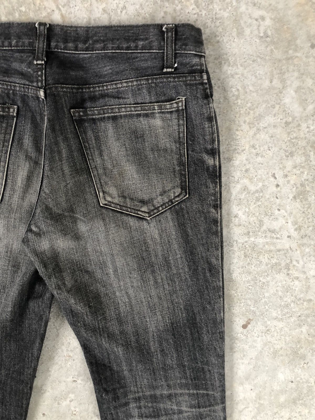 Japanese Brand Japanese Lounge Lizard Distressed Jeans Slim cut Size US 31 - 11 Thumbnail