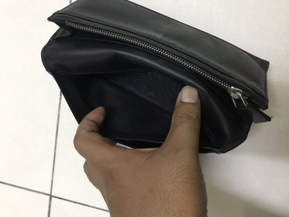 Prada Authentic Leather Prada Purse / Prada Long Wallet Size ONE SIZE - 14 Thumbnail