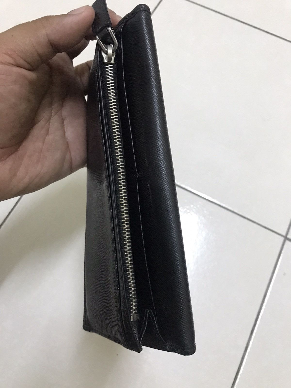 Prada Authentic Leather Prada Purse / Prada Long Wallet Size ONE SIZE - 16 Thumbnail