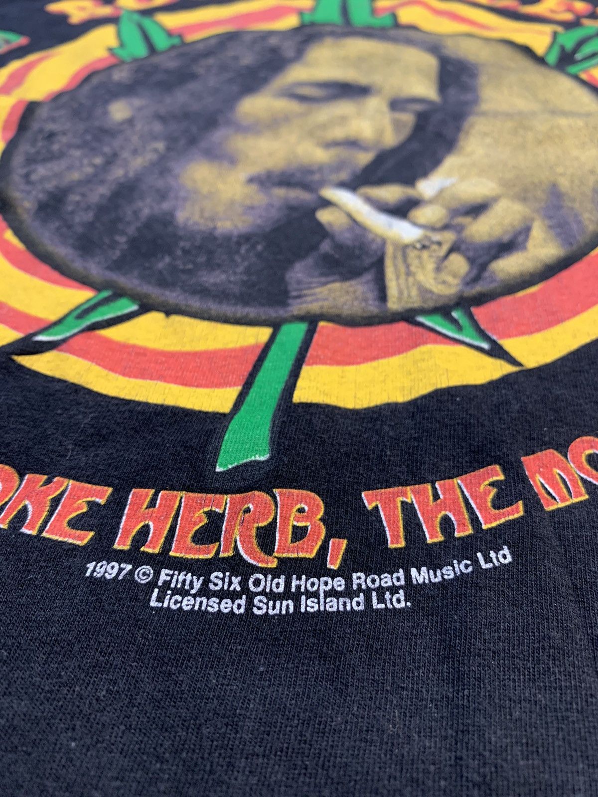 Band Tees × Bob Marley × Vintage Vintage 1997 Bob Marley T-shirt Size US L / EU 52-54 / 3 - 3 Thumbnail
