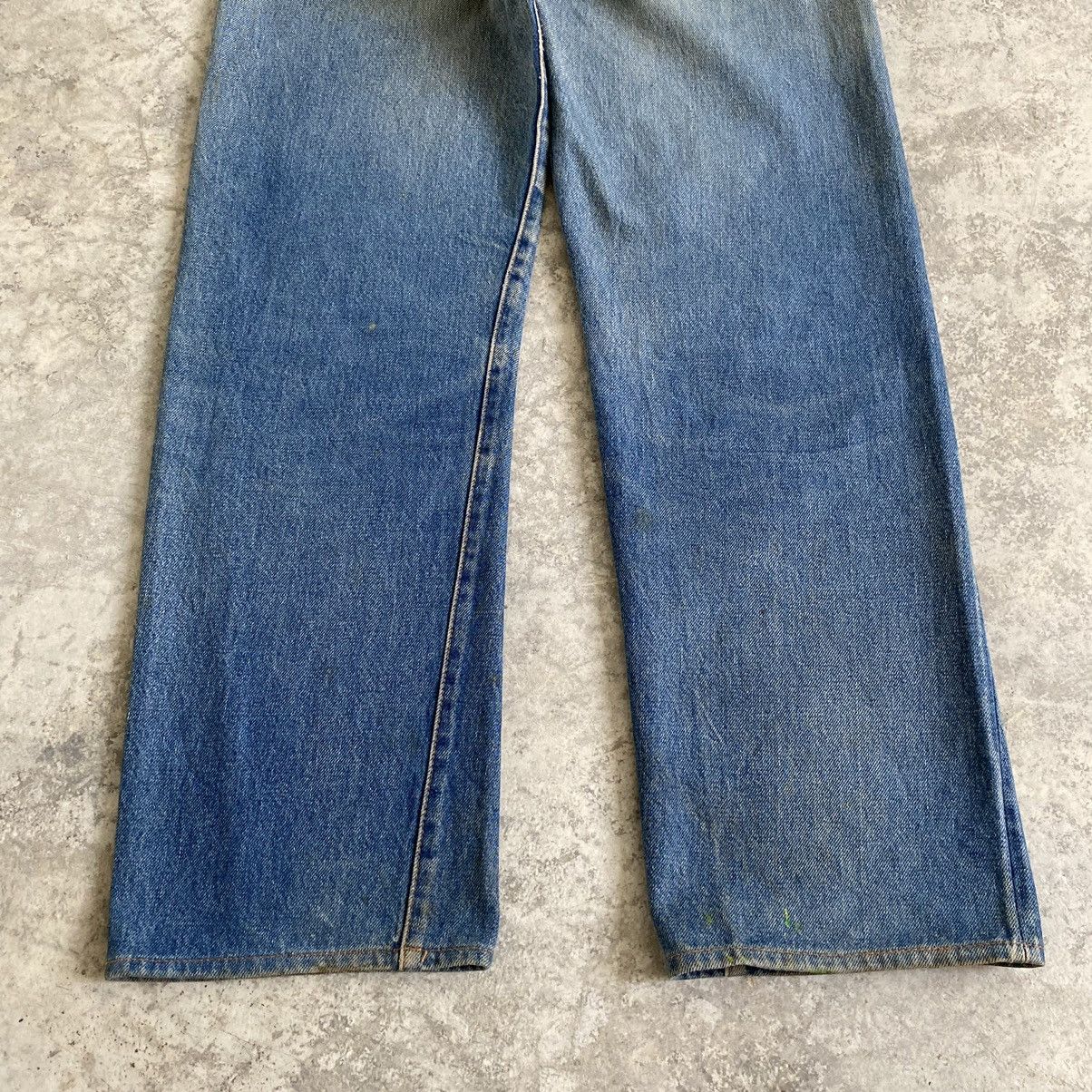 Levi's Vintage 70’s 80's Levi's 501 Ripped Selvedge Denim Jeans Size US 29 - 14 Thumbnail