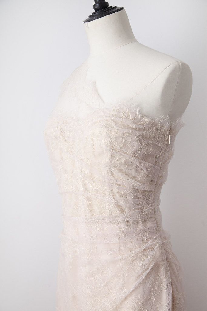 Monique Lhuillier Wedding gown Size S / US 4 / IT 40 - 5 Thumbnail