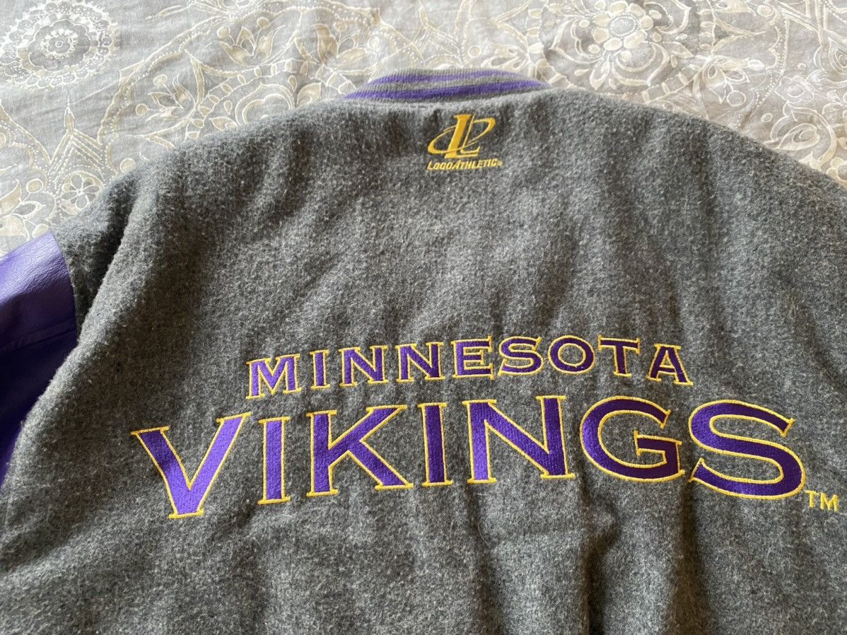 Logo Athletic × NFL × Vintage Minnesota Vikings vintage bomber L Size US L / EU 52-54 / 3 - 3 Thumbnail
