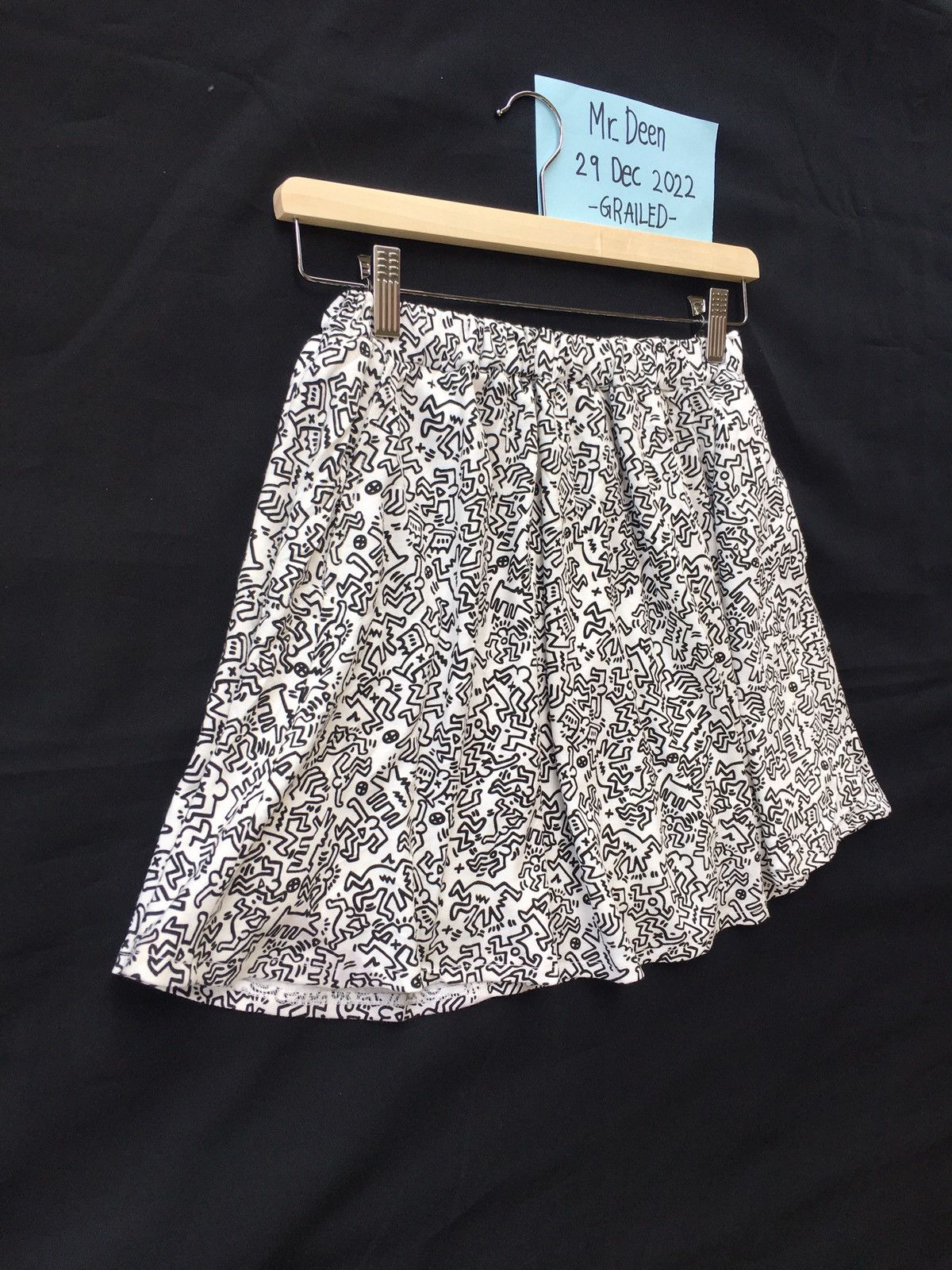 Keith Haring Rare Keith Haring Mini Skirt Size 22" - 3 Thumbnail