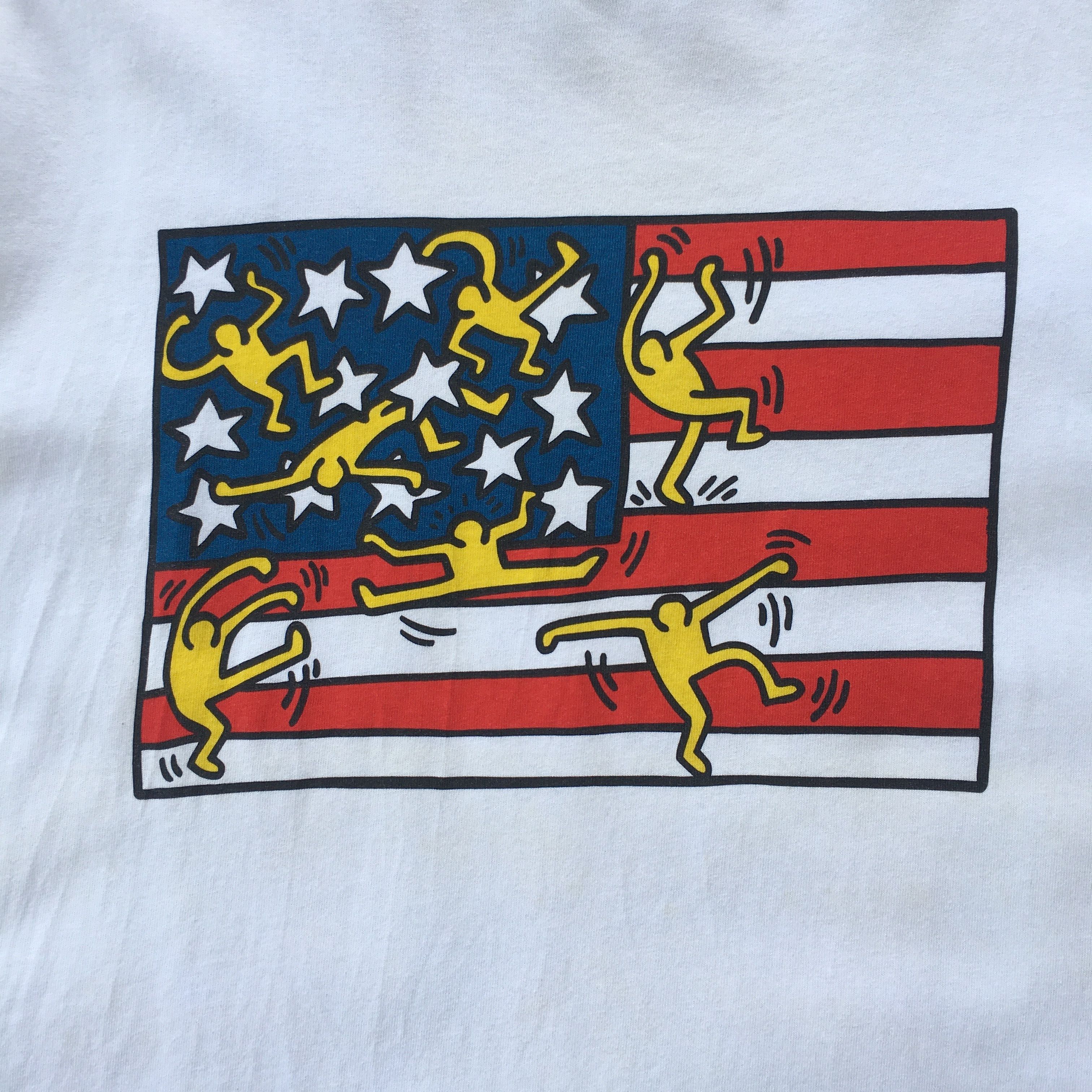 Keith Haring RARE!! Keith Haring x Uniqlo American flag T-shirt Size US L / EU 52-54 / 3 - 5 Thumbnail