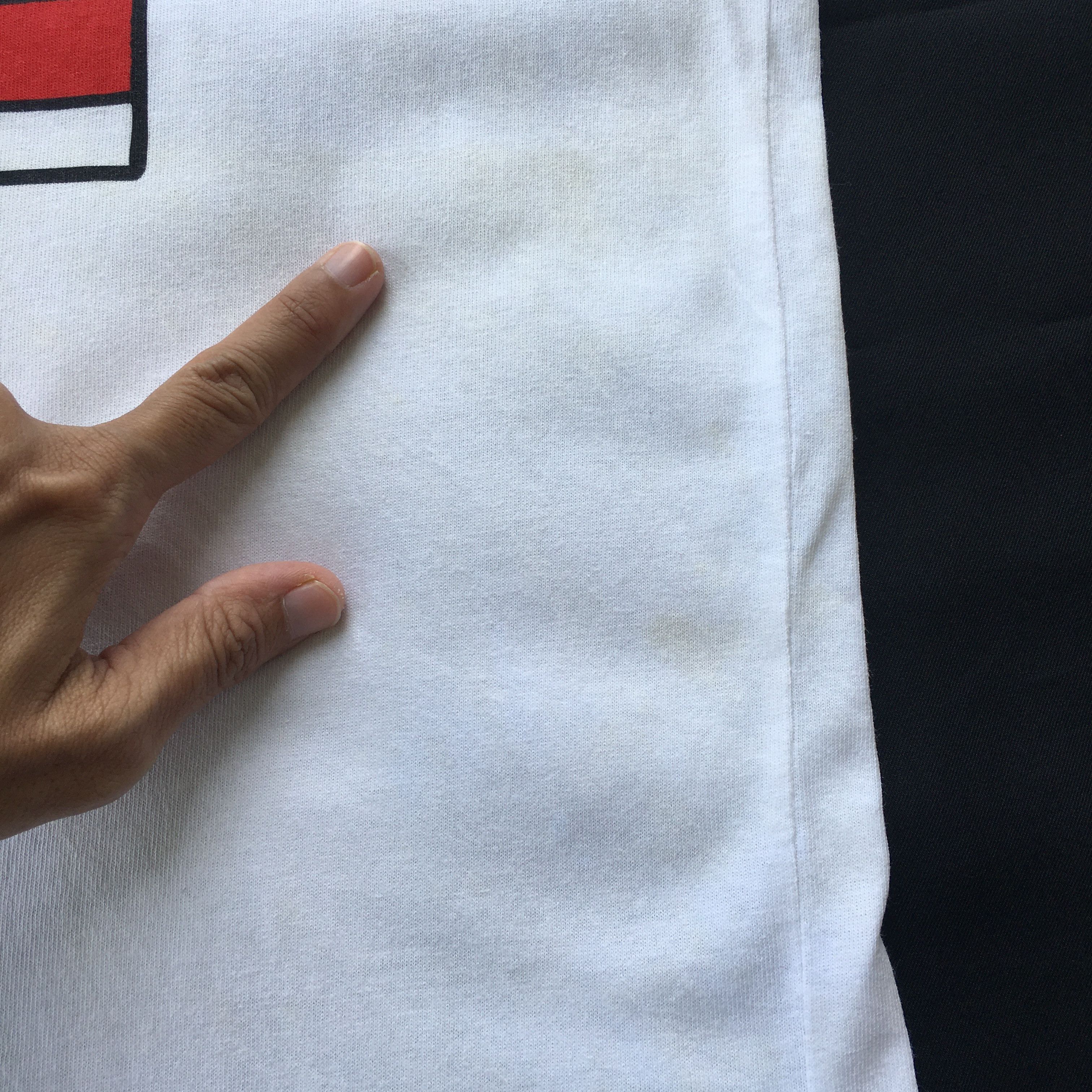 Keith Haring RARE!! Keith Haring x Uniqlo American flag T-shirt Size US L / EU 52-54 / 3 - 6 Thumbnail