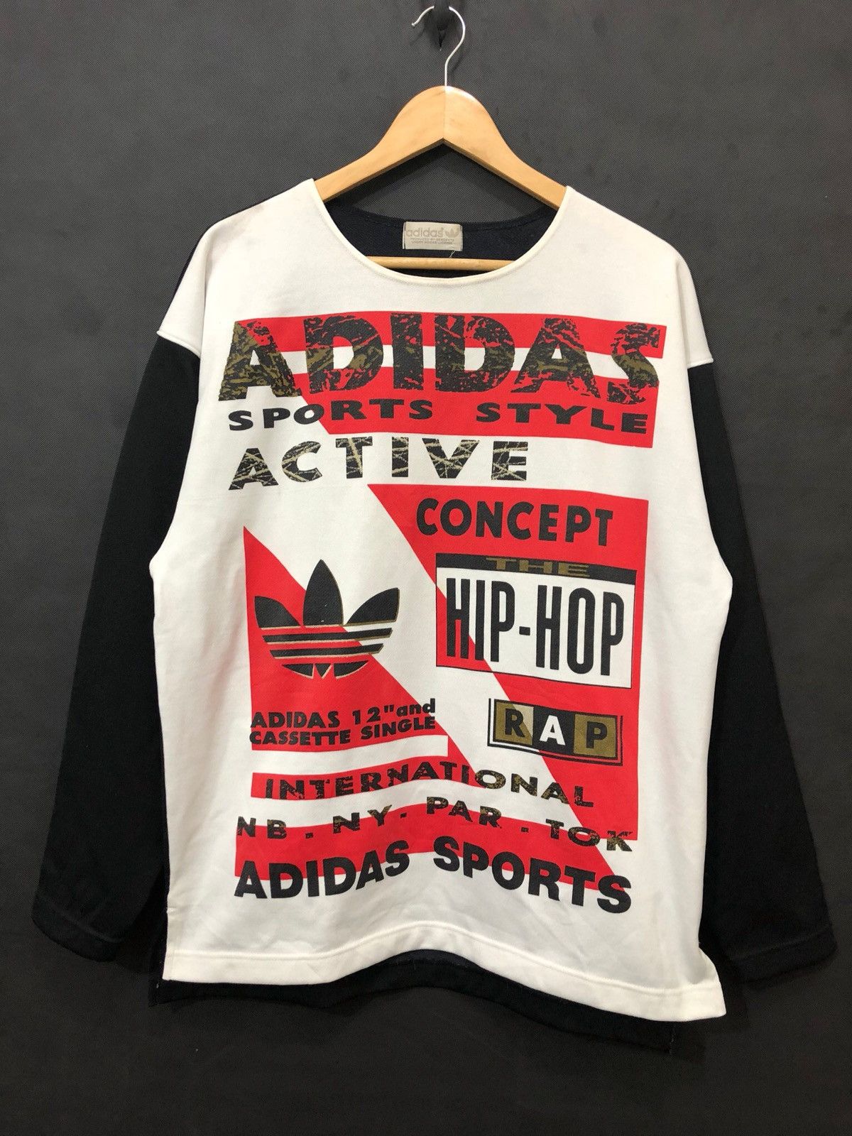 Adidas Rare Adidas Run DMC Design Size US M / EU 48-50 / 2 - 1 Thumbnail