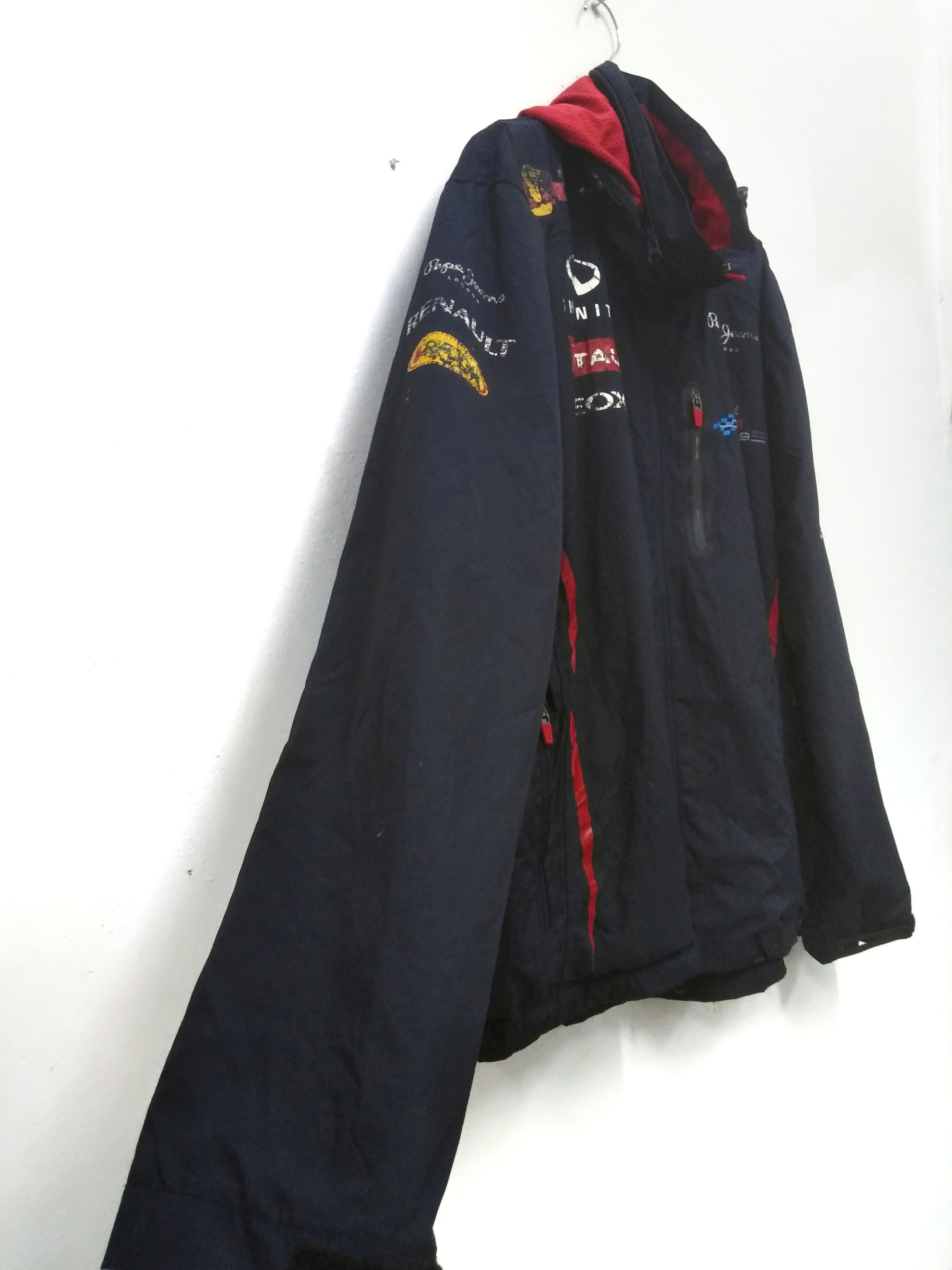 Formula 1 × Red Bull Vtg Red Bull Racing Formula One Team Jacket Size US M / EU 48-50 / 2 - 3 Thumbnail