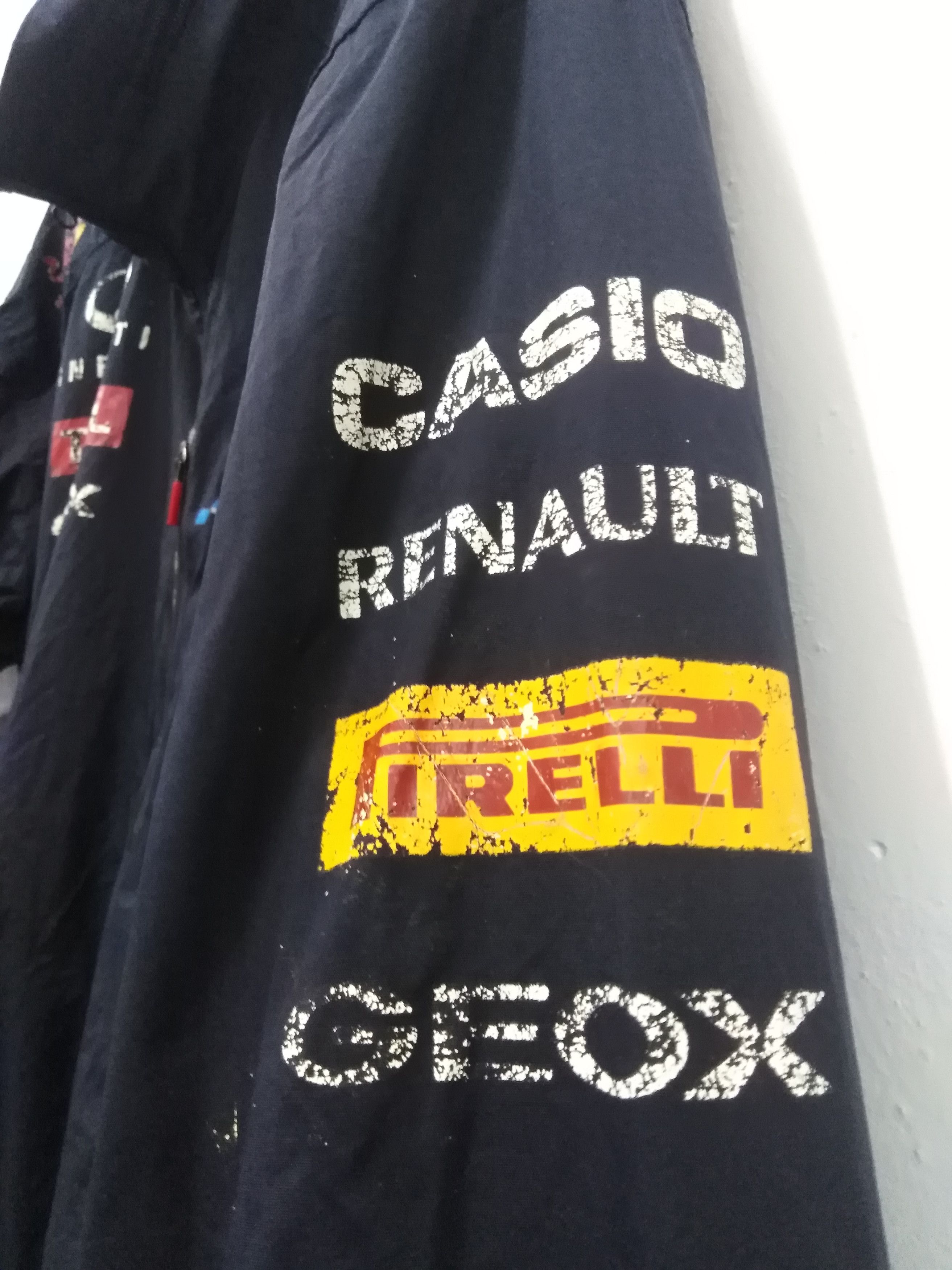 Formula 1 × Red Bull Vtg Red Bull Racing Formula One Team Jacket Size US M / EU 48-50 / 2 - 8 Thumbnail