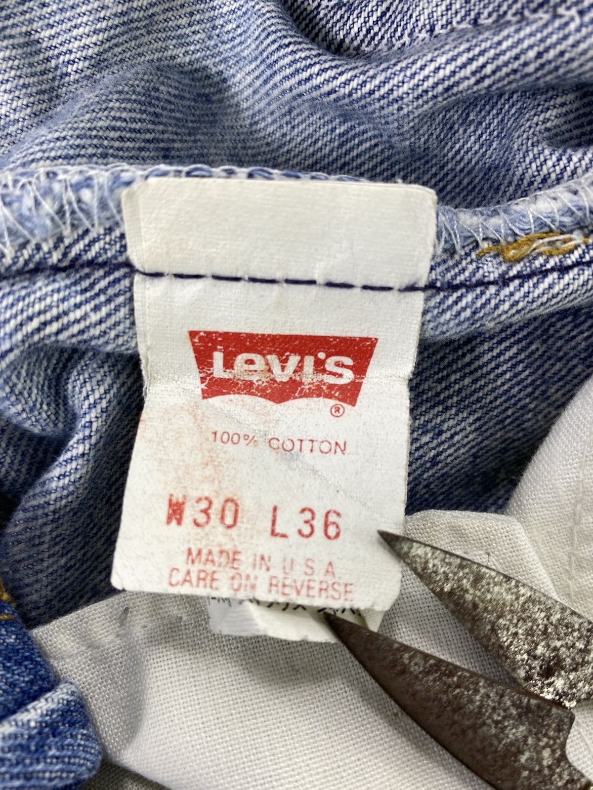 Jean × Levi's × Vintage Vintage 90s Levis 501 Distressed Blue Wash Jeans - JK07 Size US 28 / EU 44 - 5 Thumbnail