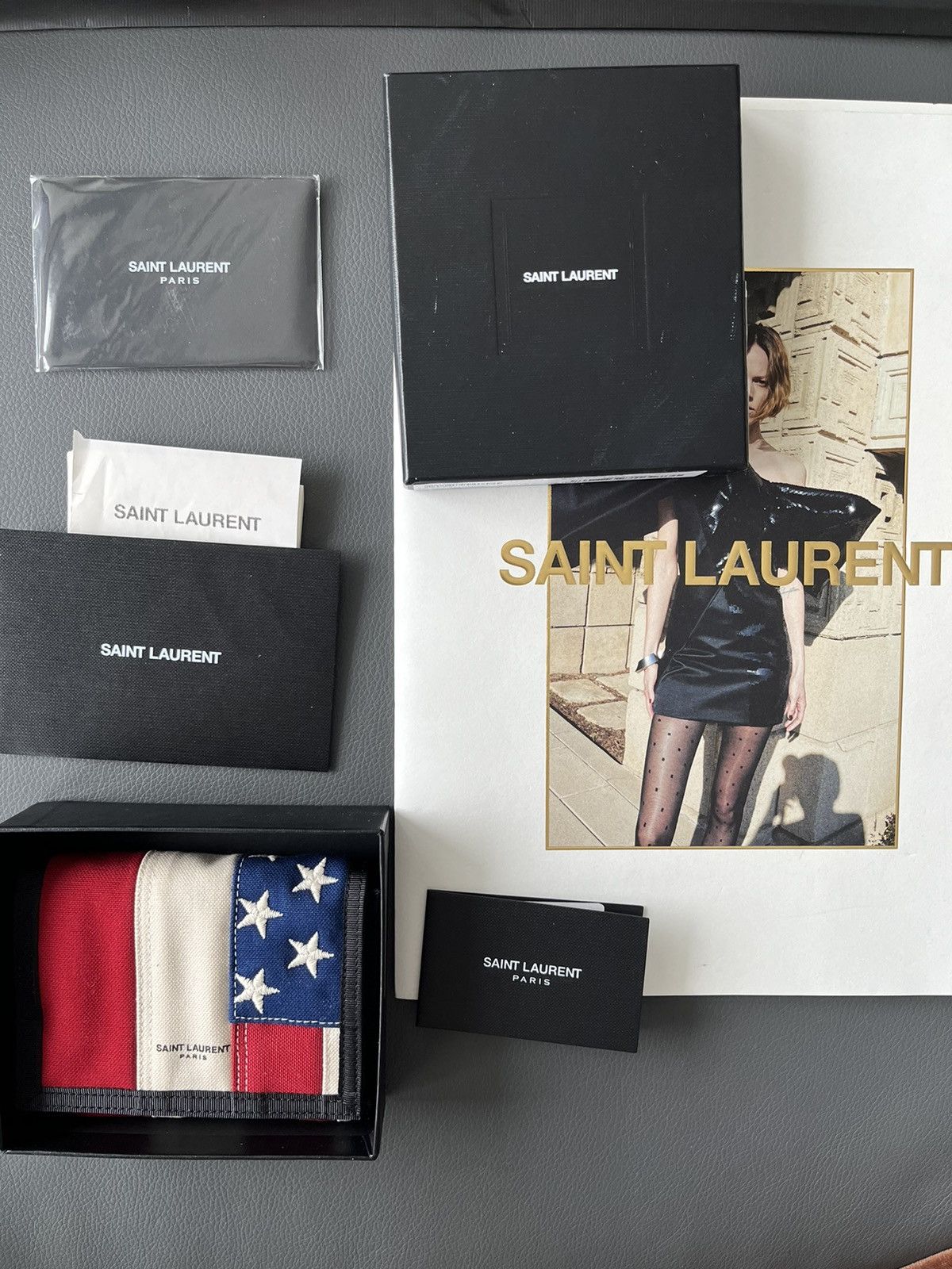 Hedi Slimane × Saint Laurent Paris × Yves Saint Laurent Brand New Limited Edition Super Rare US Flag Logo Wallet Size ONE SIZE - 3 Thumbnail