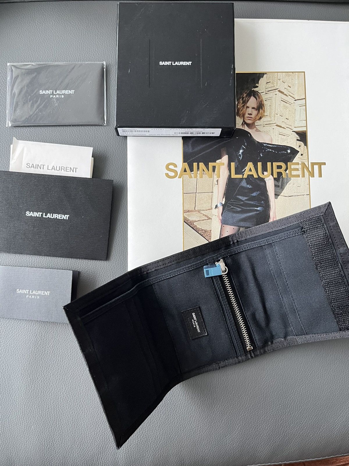 Hedi Slimane × Saint Laurent Paris × Yves Saint Laurent Brand New Limited Edition Super Rare US Flag Logo Wallet Size ONE SIZE - 11 Thumbnail