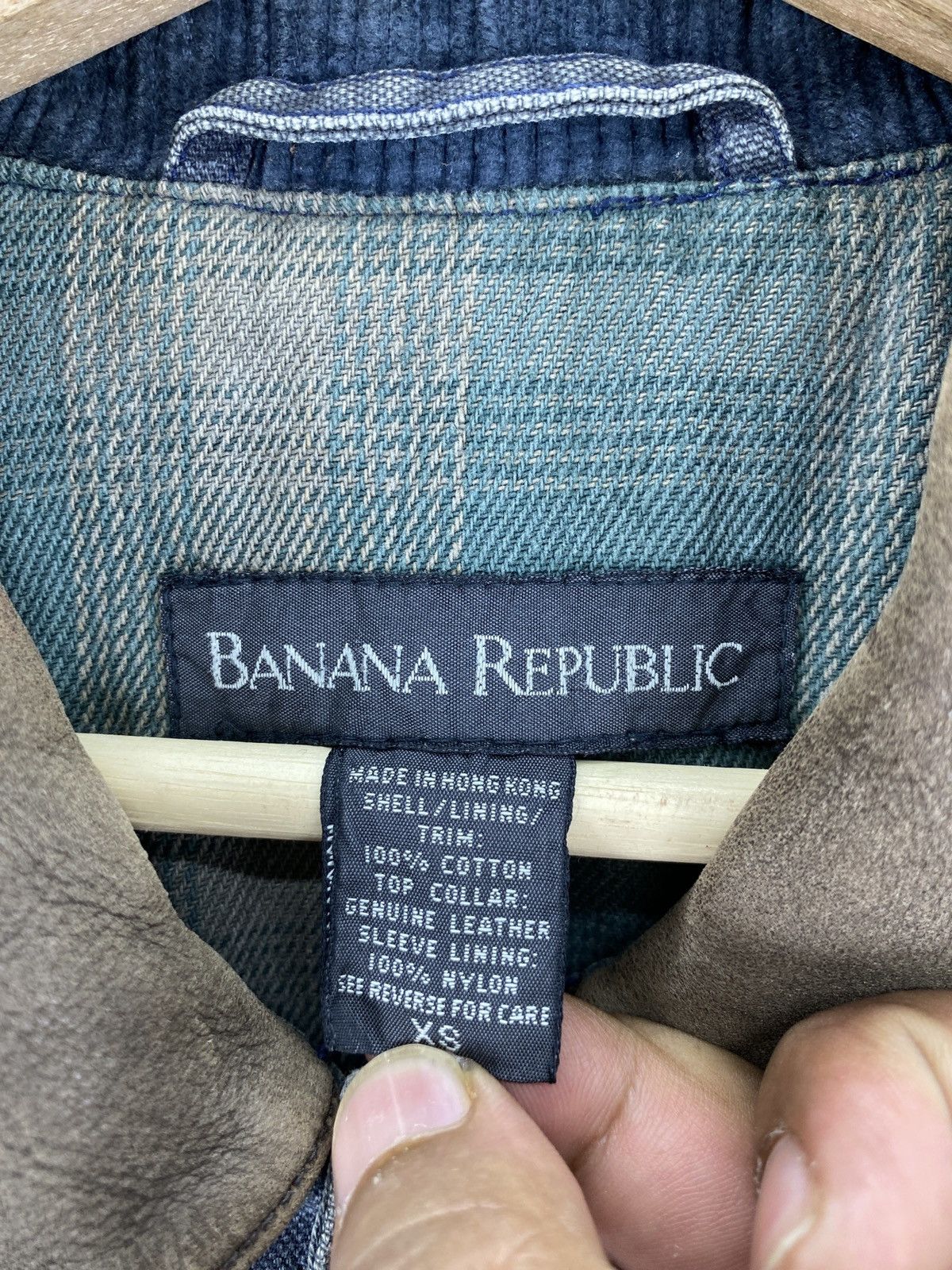 Banana Republic × Leather × Vintage Vintage 90s Banana Republic Sun Faded Jacket Leather Collar Size US L / EU 52-54 / 3 - 3 Thumbnail