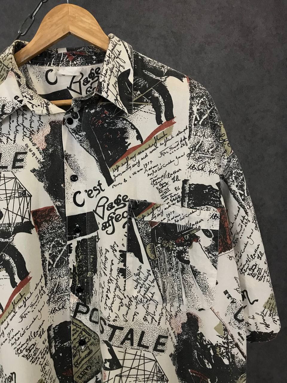 Vintage Crazy vintage art Hawaiian overprinted shirt Size US XL / EU 56 / 4 - 2 Thumbnail