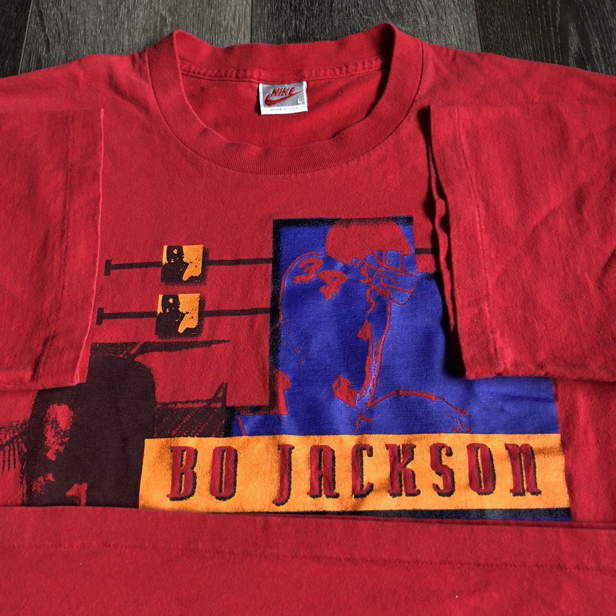 Nike Vintage 1990s Nike Bo Jackson NFL Football Graphic Logo Tee Size US L / EU 52-54 / 3 - 6 Thumbnail