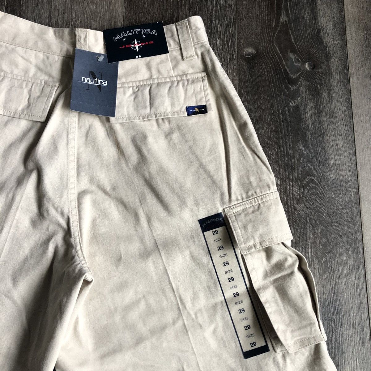 Nautica New Vintage 1990s Nautica Jeans Cargo Khaki Shorts Size 30 Size US 29 - 3 Thumbnail