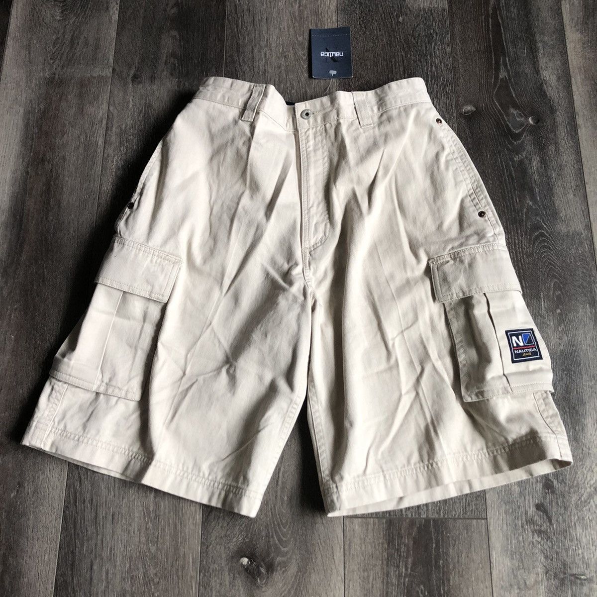 Nautica New Vintage 1990s Nautica Jeans Cargo Khaki Shorts Size 30 Size US 29 - 2 Thumbnail