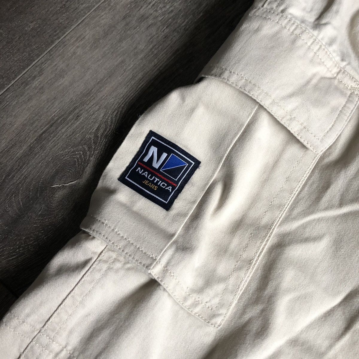 Nautica New Vintage 1990s Nautica Jeans Cargo Khaki Shorts Size 30 Size US 29 - 4 Thumbnail