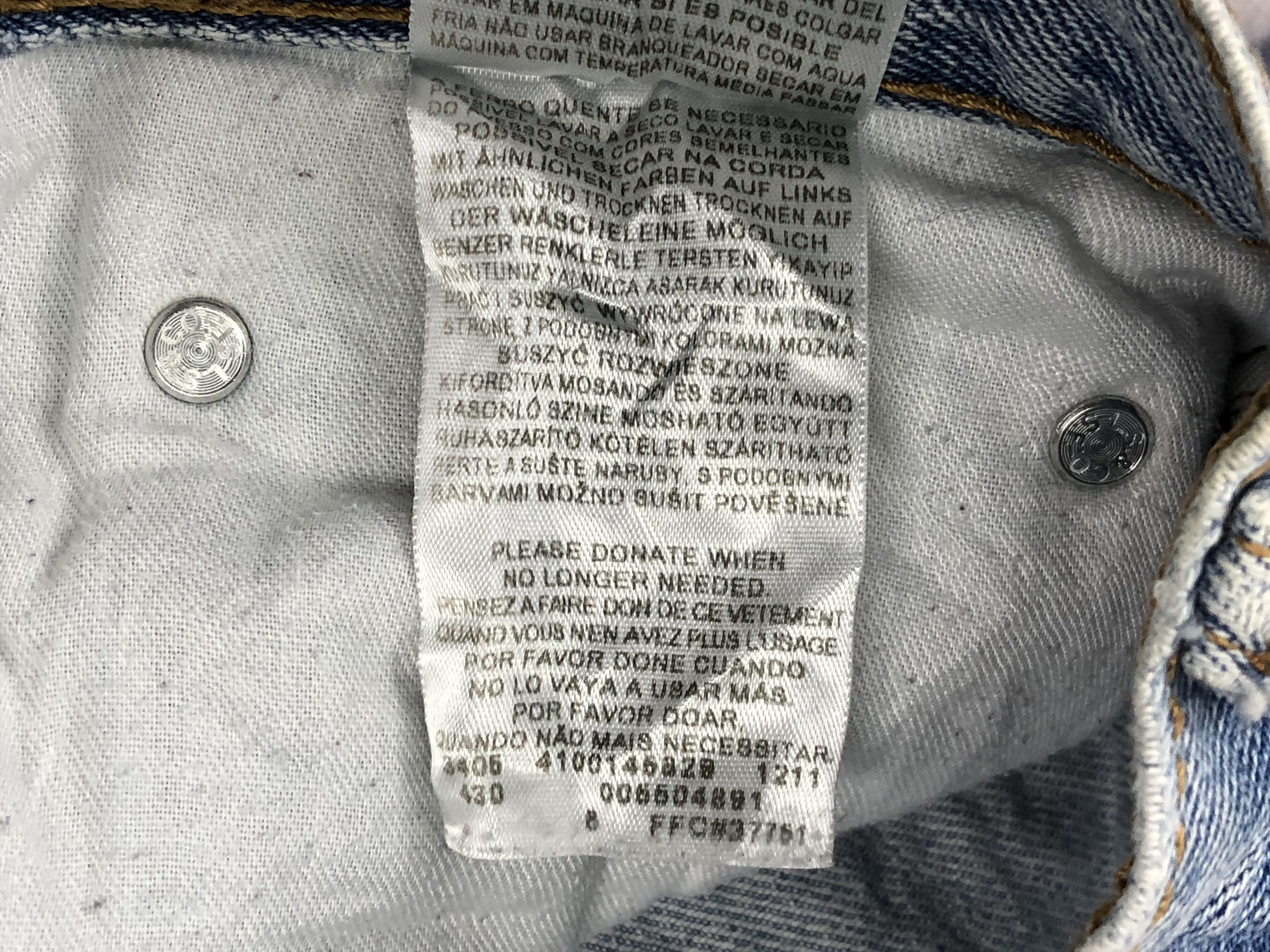 Levi's Vintage Levis 550 Blue Denim DPP0265 Size US 33 - 6 Thumbnail
